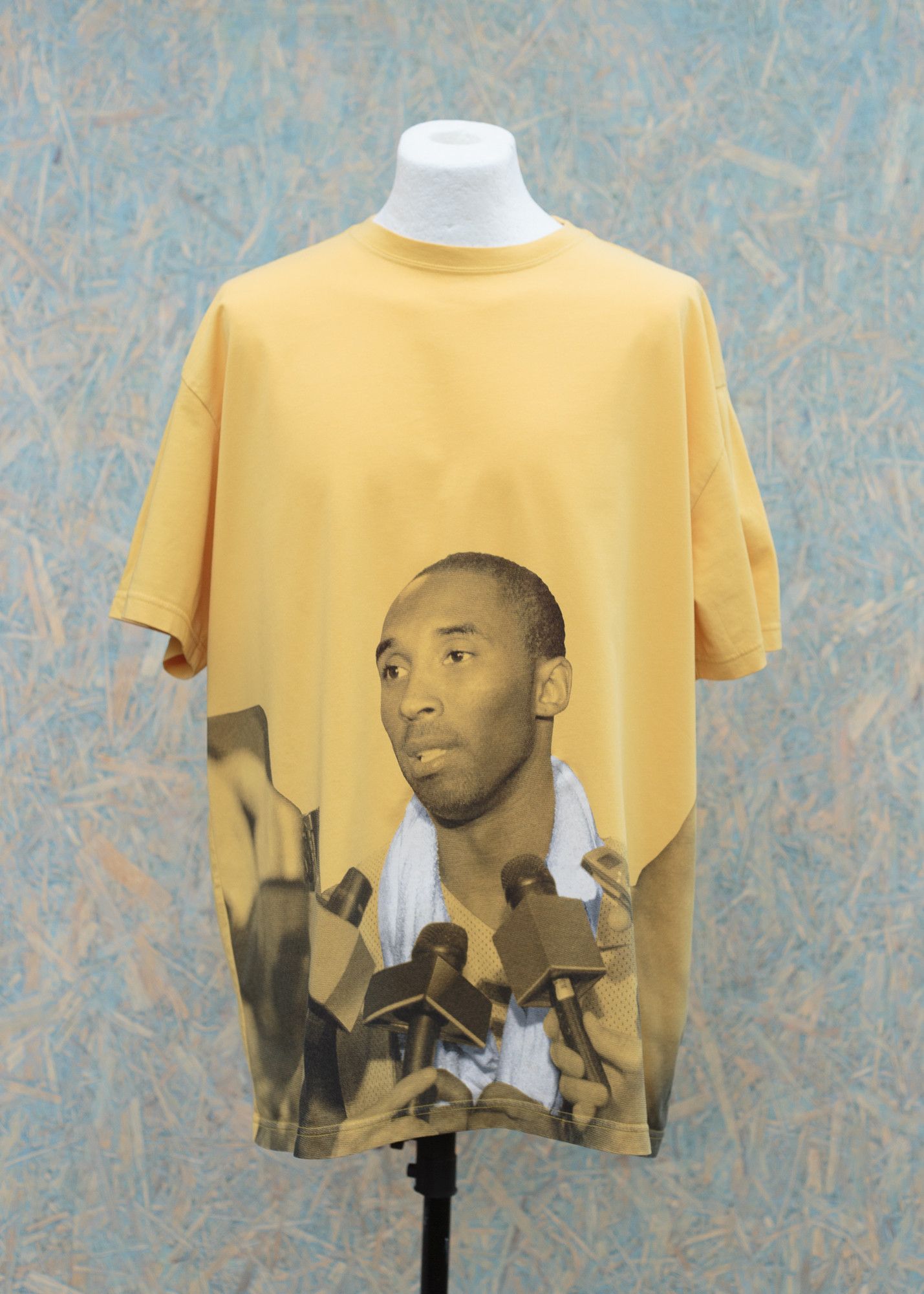 image of Kobe Mentality x Nike Kobe Bryant Yellow T-Shirt Post Game Interview in Bright Yellow (Size 2XL)