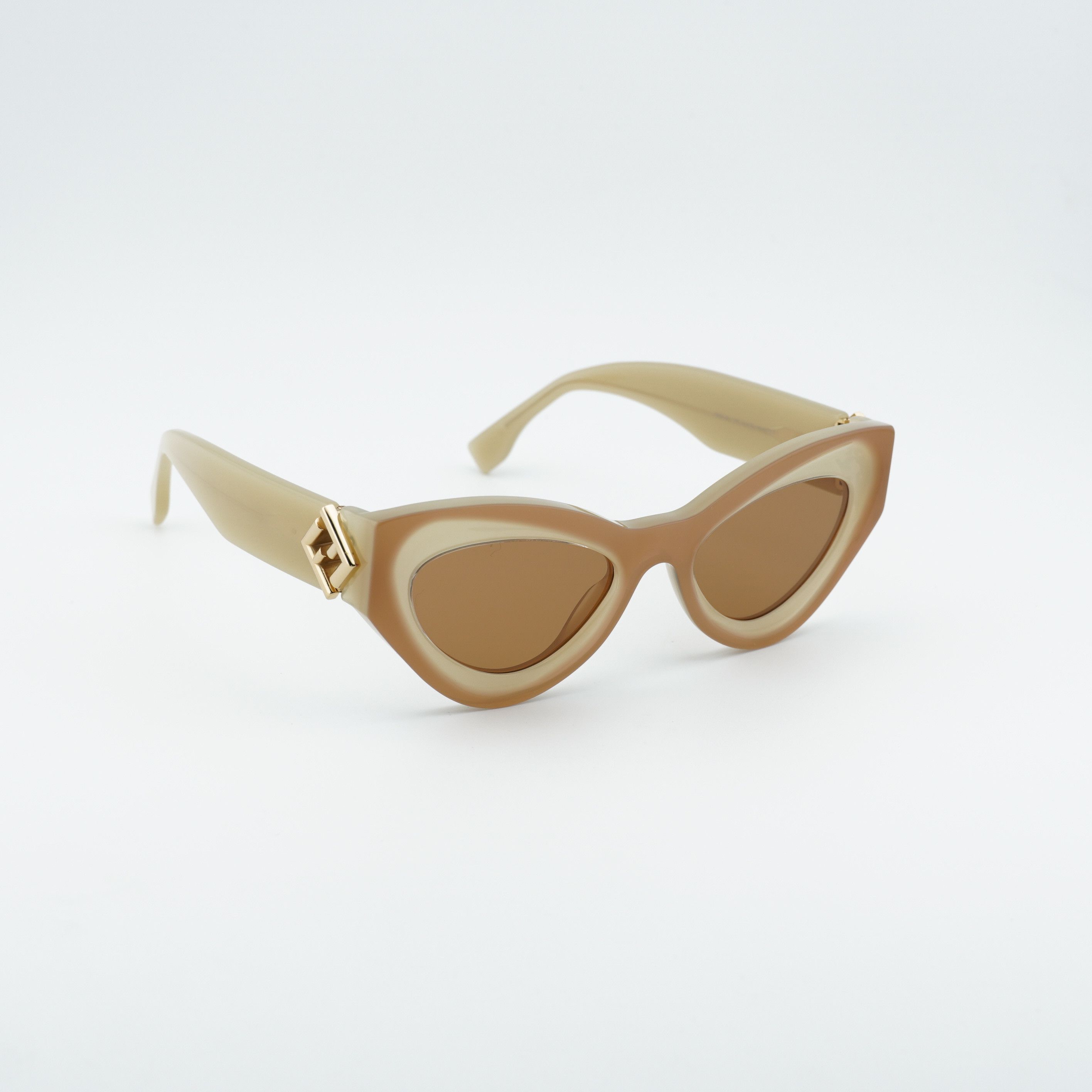 Fendi Fendi FE40146I 57E Sunglasses Beige Cat Eye Frame Size ONE SIZE - 8 Thumbnail