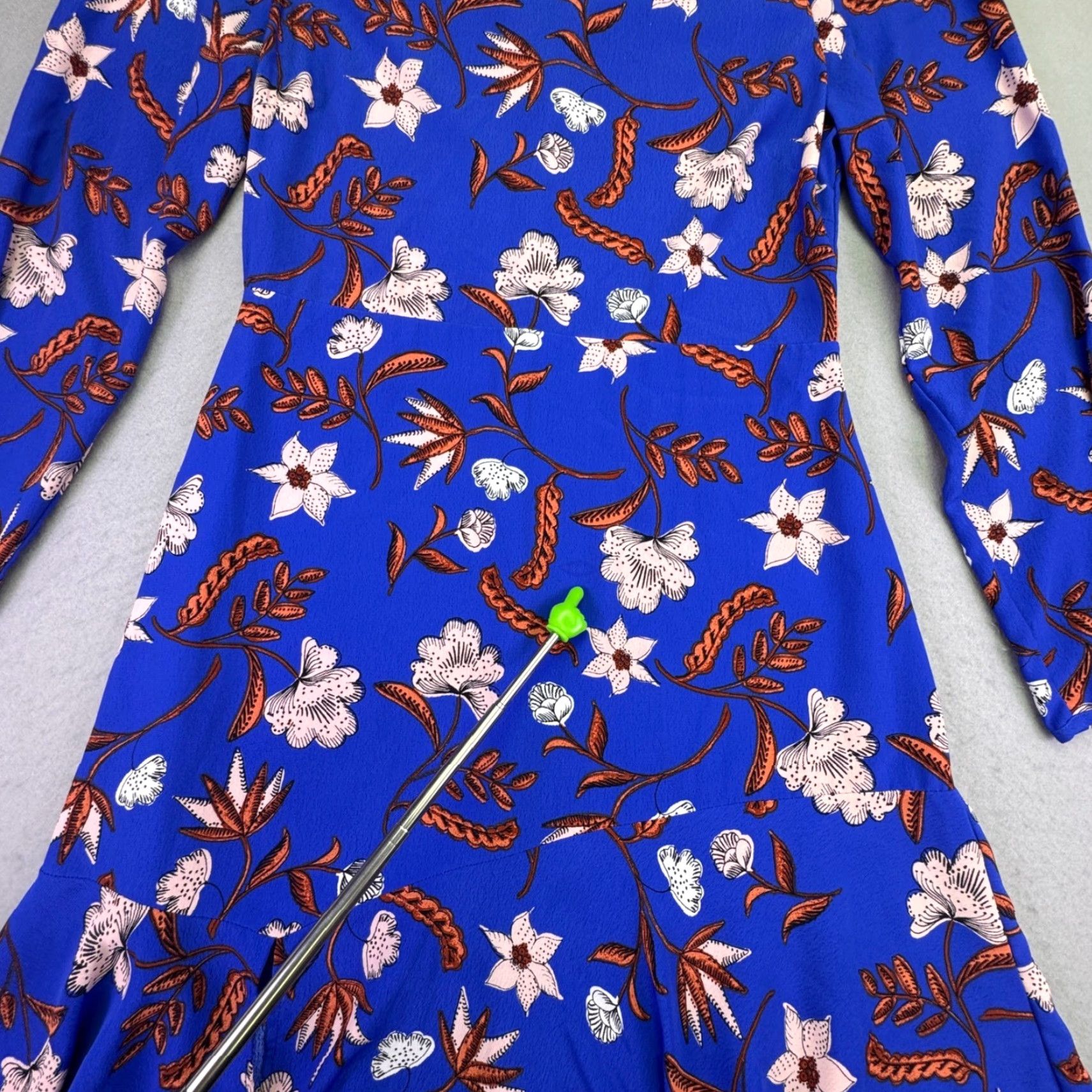 ASTR The Label VINTAGE ASTR The Label Dress Womens Medium Blue Floral Print Long Sleeve Knee Length Size M / US 6-8 / IT 42-44 - 5 Thumbnail