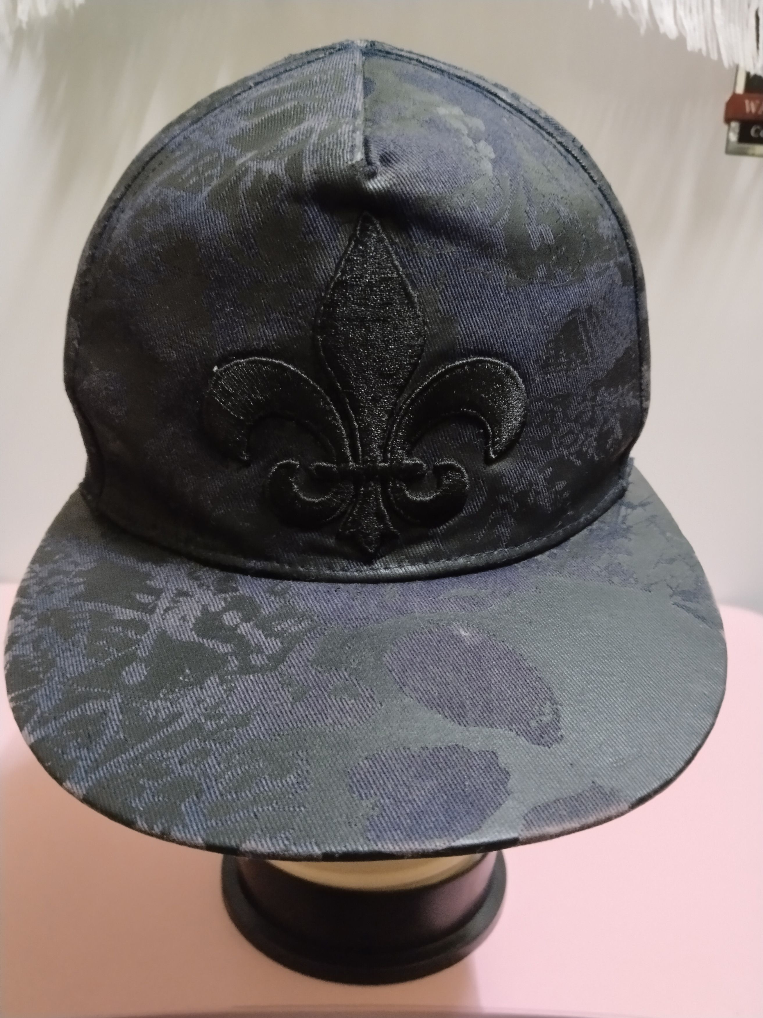 Japanese Brand FLUER DE LIS LLUK CAP ADJUSTABLE SNAPBACK Size ONE SIZE - 1 Thumbnail