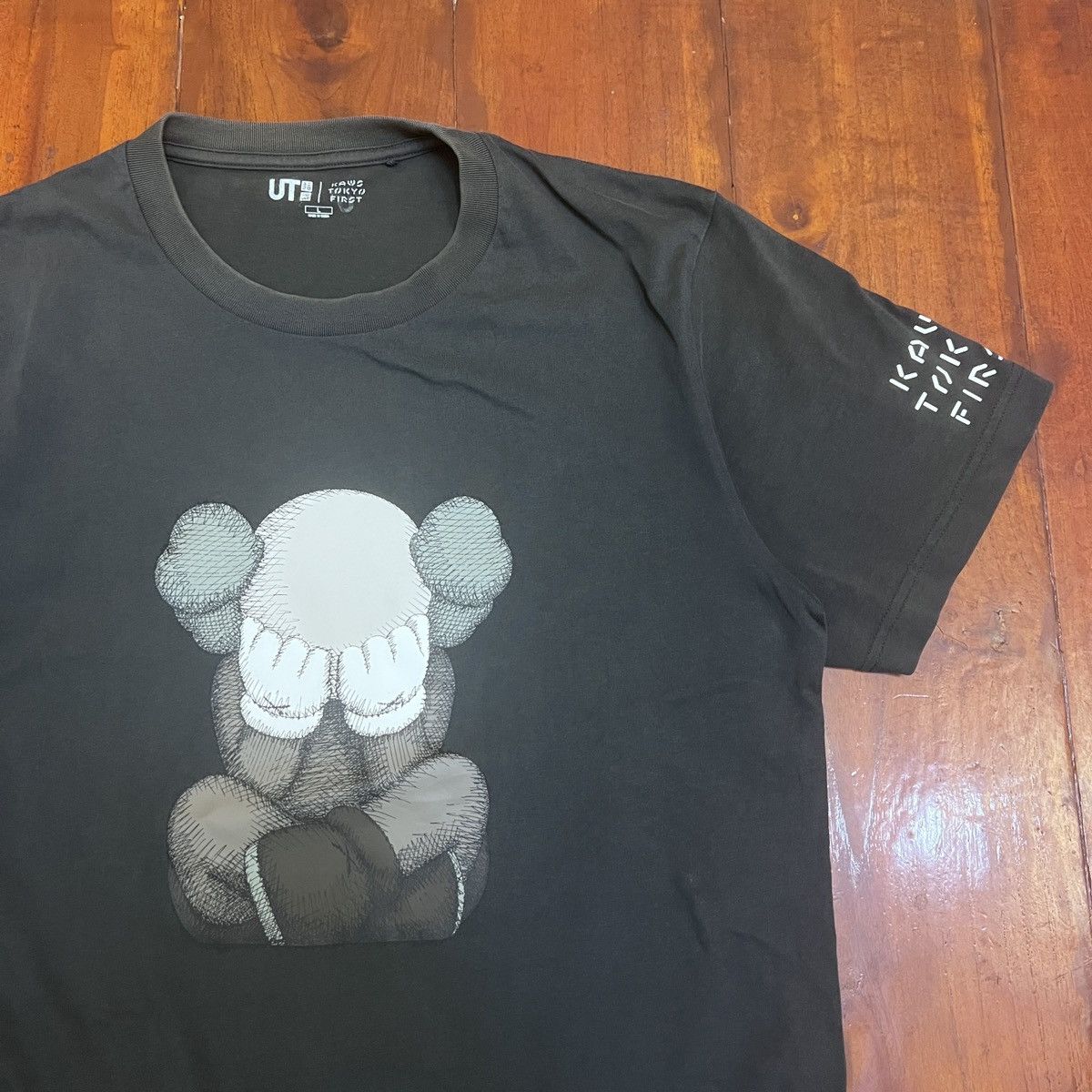 Kaws Kaws Big Logo Shirt Size US L / EU 52-54 / 3 - 2 Thumbnail