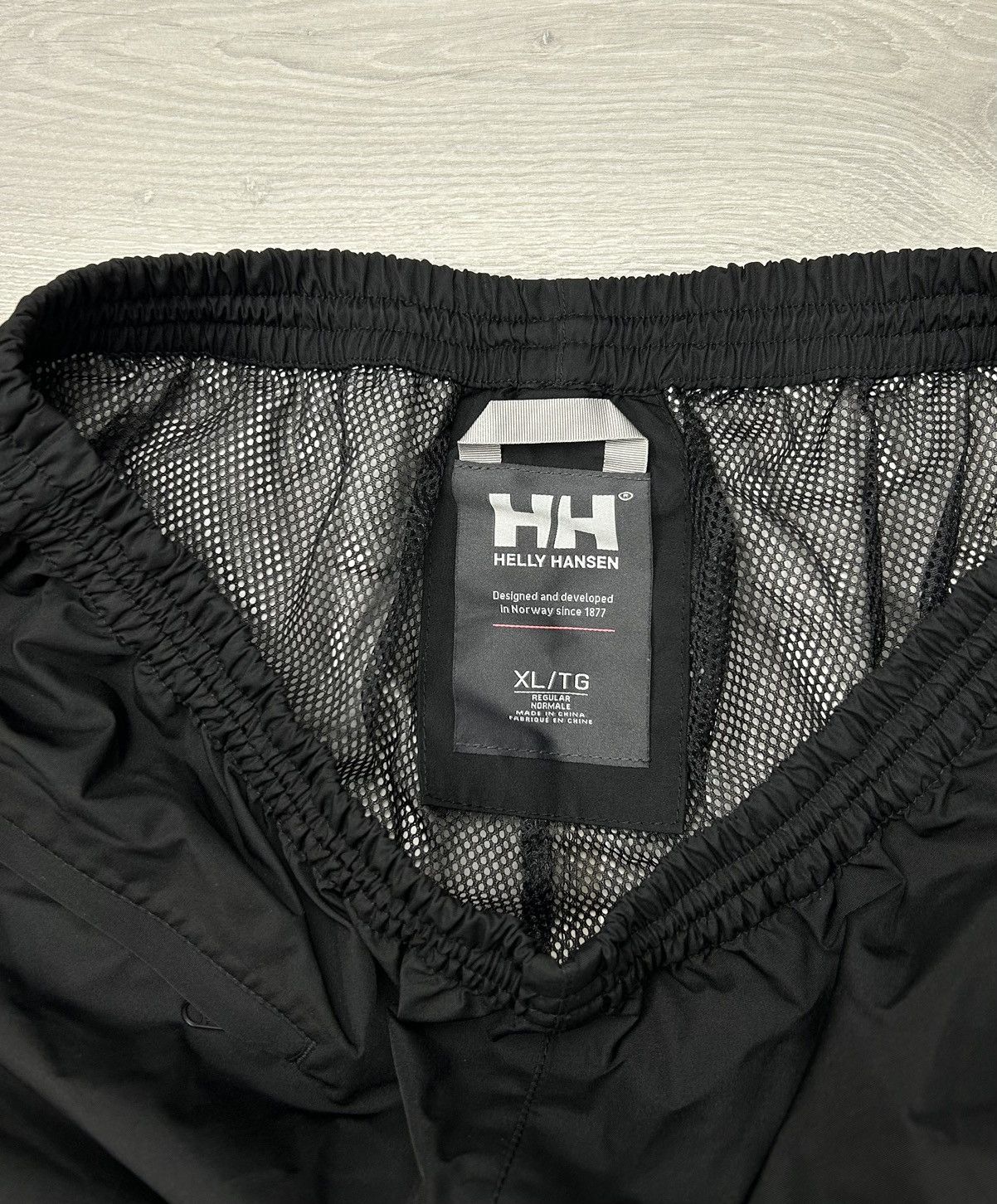 Helly Hansen Helly Hansen Outdoor Men’s Black Pant Size fit L Size US 34 / EU 50 - 4 Thumbnail