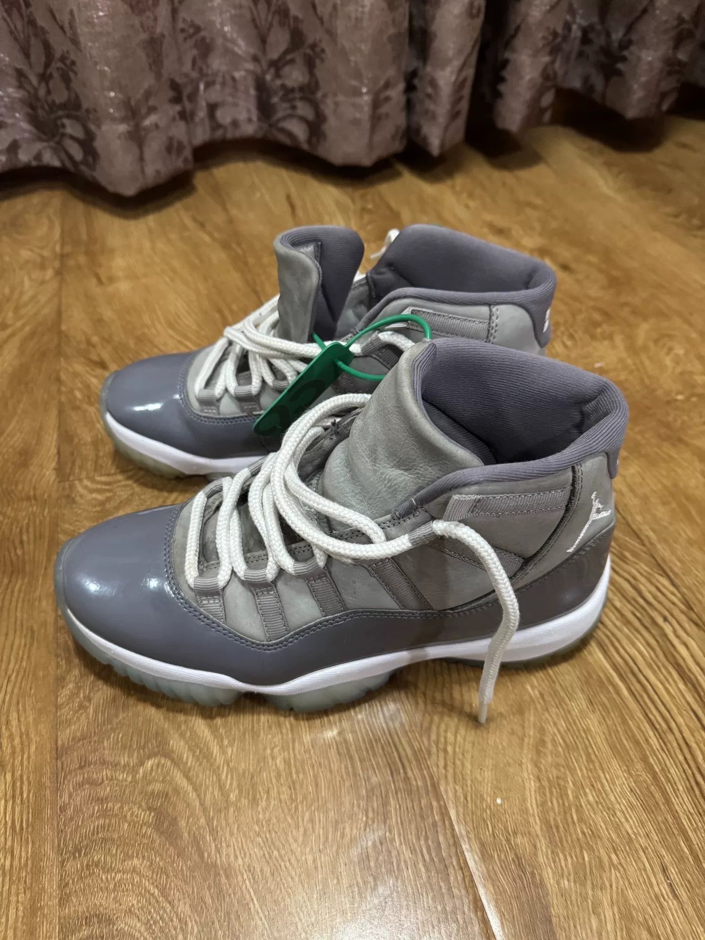 Nike Nike Gray Lowtop Sneakers 41 Men Size US 8.5 / EU 41-42 - 1 Thumbnail