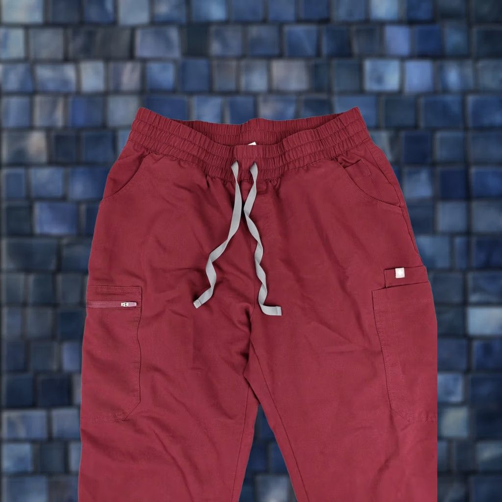 Vintage FIGS Scrub Pants Womens Large Red Technical Collection Drawstring Cargo Pockets Size 36" / US 14 / IT 50 - 1 Thumbnail