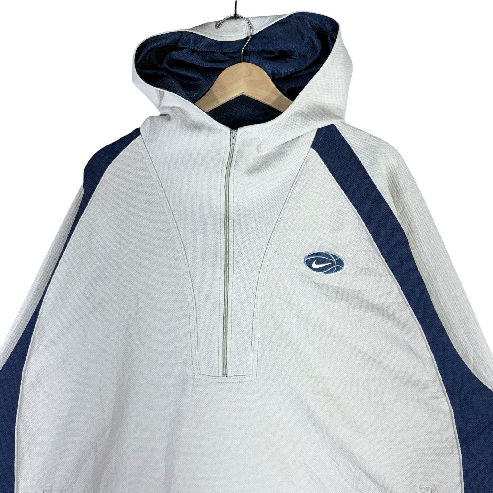 Nike Vintage Nike Mini Logo Hoodie L Size US L / EU 52-54 / 3 - 2 Thumbnail