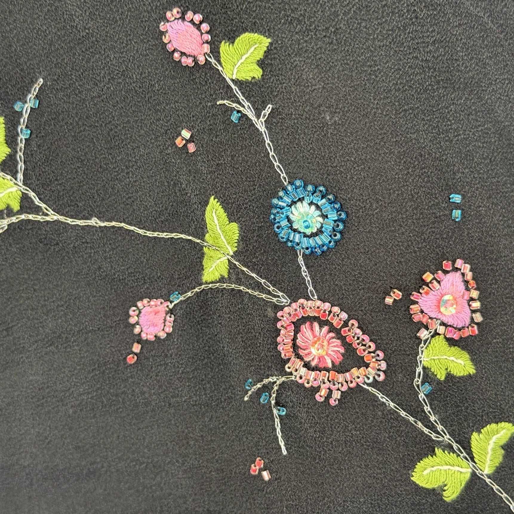 Vintage VINTAGE Carole Little Top Womens XL Black Silk Beaded Embroidered Floral V-Neck Long Sleeve Bodice Lined Blouse Womens. Size XL / US 12-14 / IT 48-50 - 6 Thumbnail