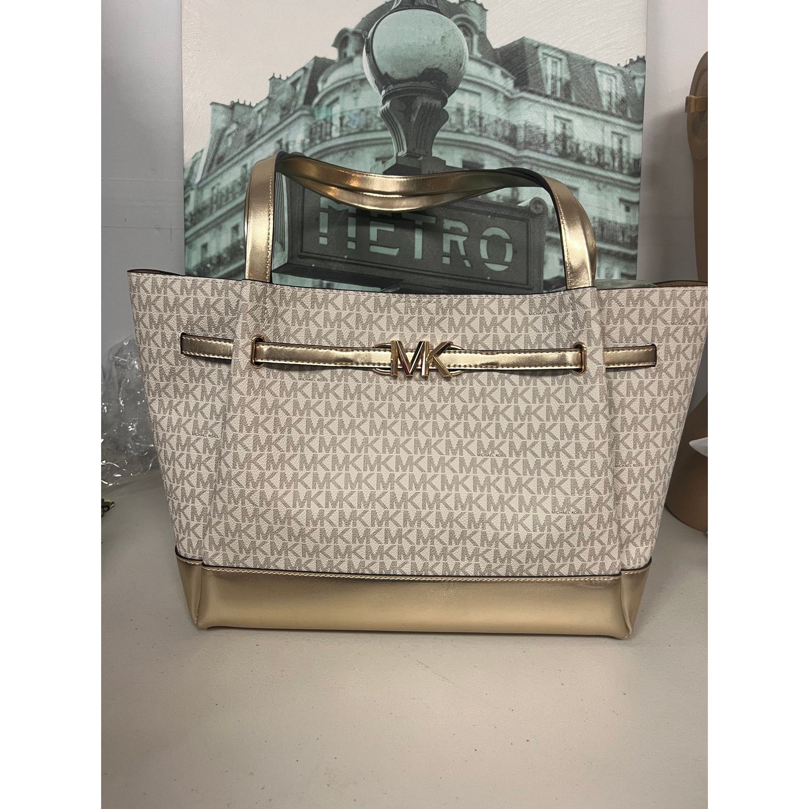 Michael Kors Michael Kors 35S4G6RT9M Sheila Large Tote Bag Size ONE SIZE - 1 Thumbnail
