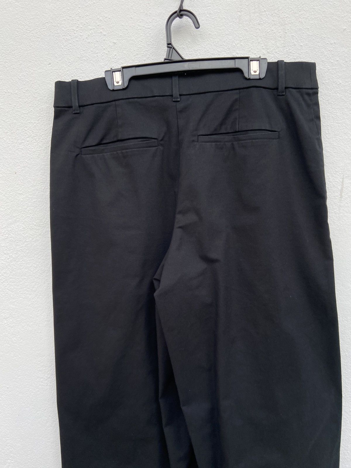 Uniqlo Uniqlo Baggy Chinos Pants Size US 32 / EU 48 - 3 Thumbnail