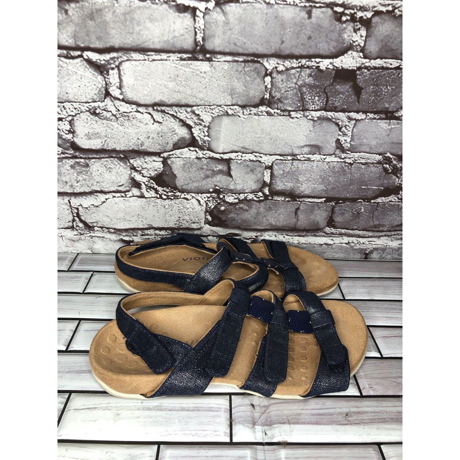 Other Vionic Amber Blue Denim Adjustable Strap Casual Sandals Wome Size US 8 / IT 38 - 3 Thumbnail