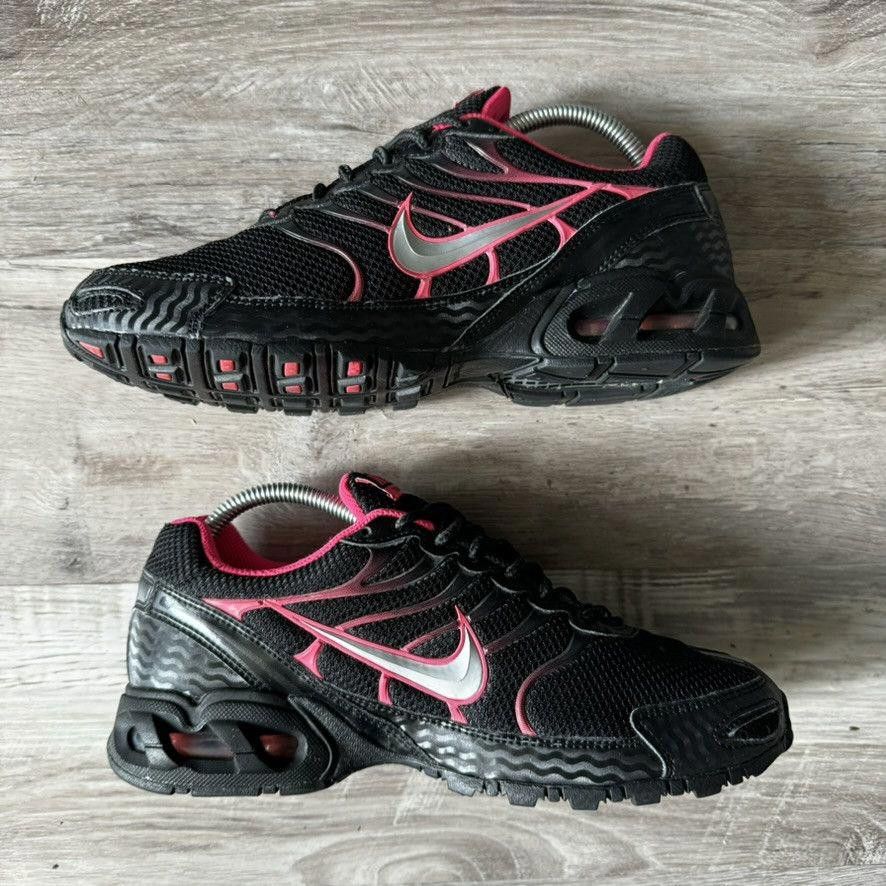 Nike NIKE • WMNS Air Max Torch 4 (7M) Size US 7 / EU 40 - 3 Thumbnail