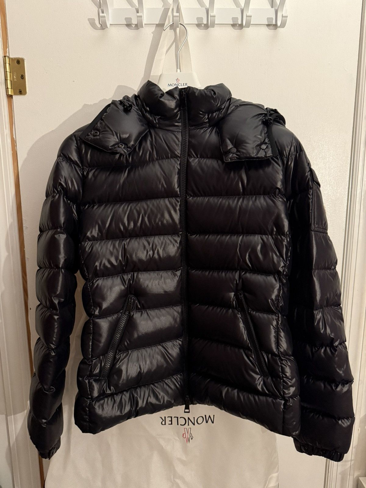 Moncler Moncler Bady Puffer Hooded Jacket Size S / US 4 / IT 40 - 1 Thumbnail