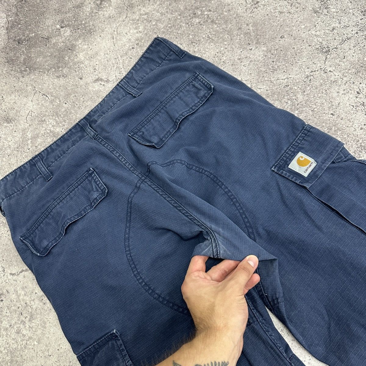 Vintage Vintage 90s Carhartt WIP Navy faded cargo pants hype y2k og Size US 32 / EU 48 - 11 Thumbnail