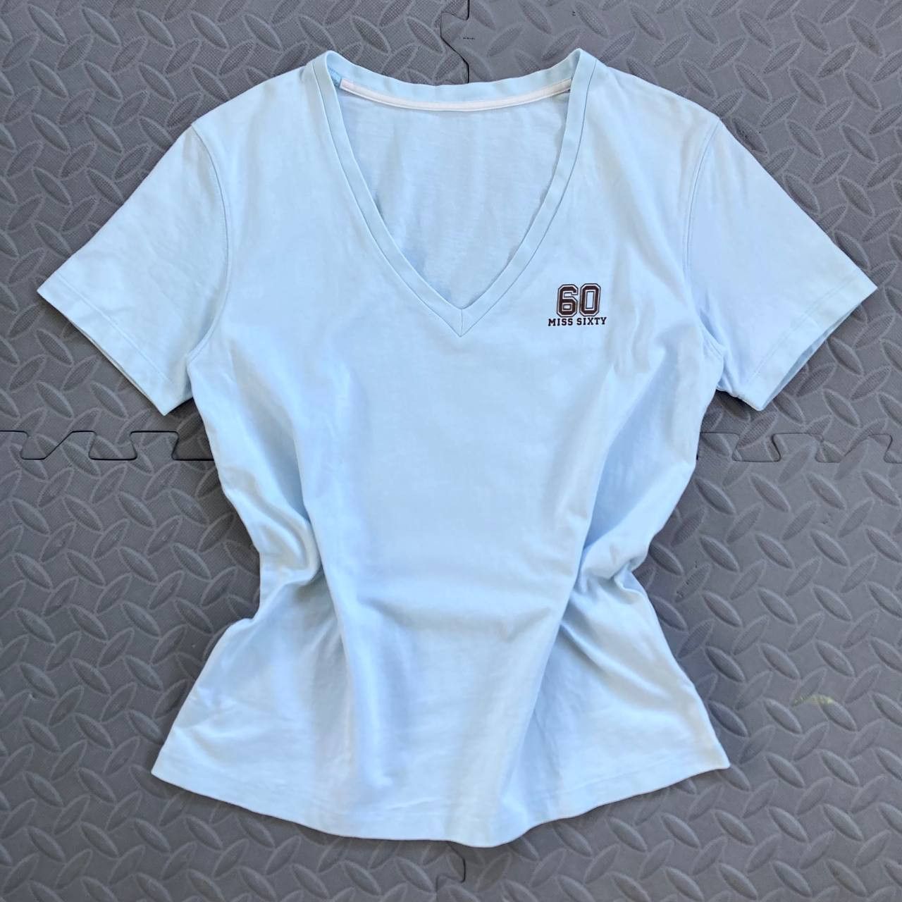 Miss Sixty Y2k V-neck Tee Size S / US 4 / IT 40 - 1 Thumbnail