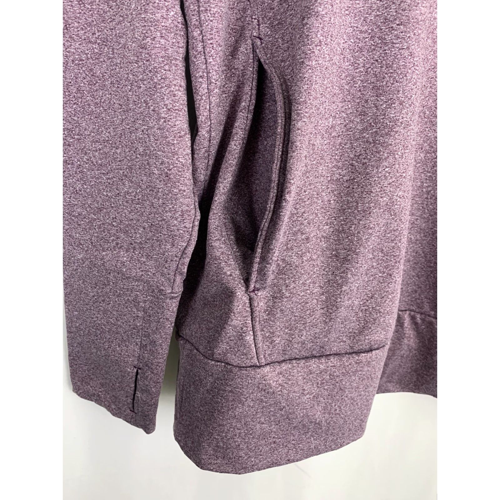 Vintage Columbia Omni-Wick Brilliant Hoodie Women’s Medium Maroon Thumb Holes Size M / US 6-8 / IT 42-44 - 3 Thumbnail