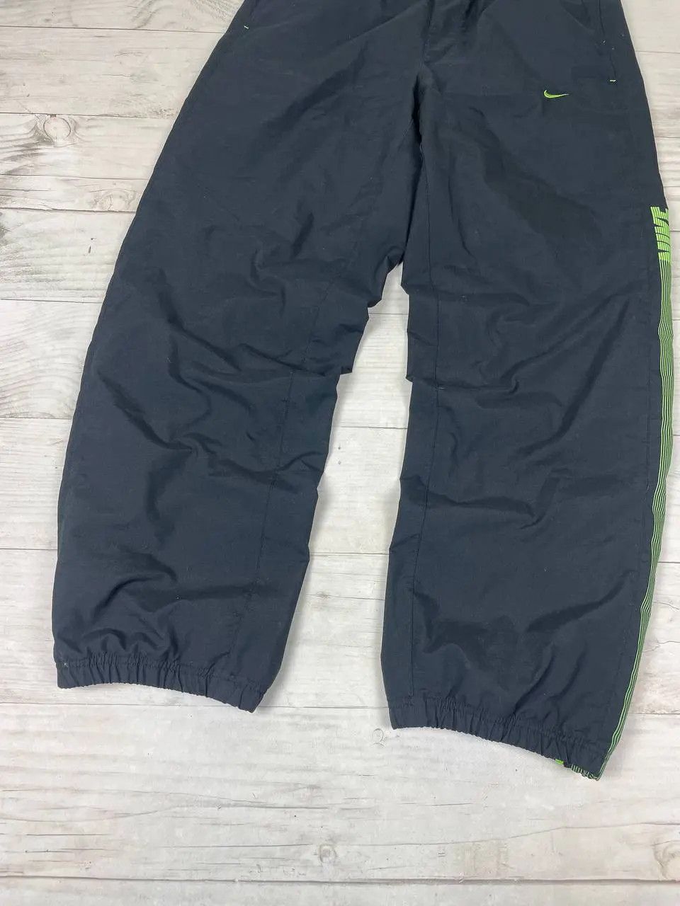 Nike Vintage Nike Track Pants Striped 00s Swoosh Y2K Size US 34 / EU 50 - 5 Thumbnail