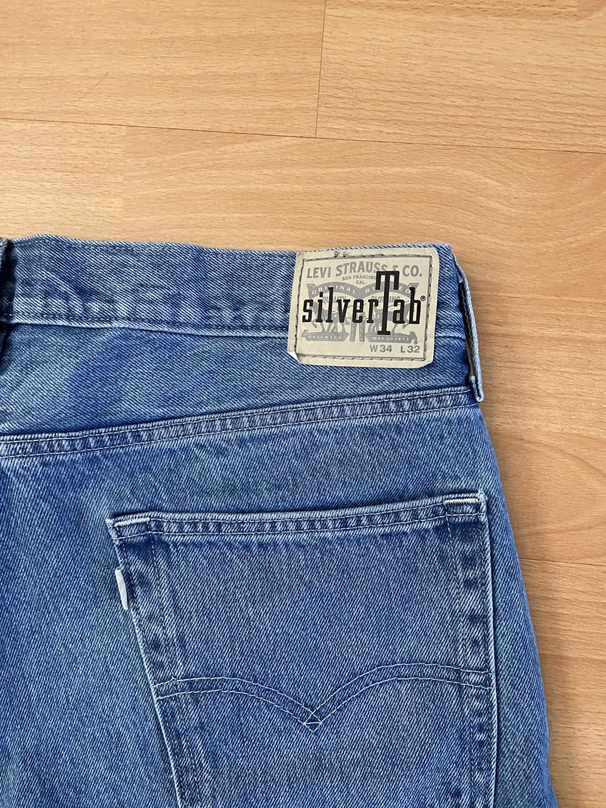 Levi's Levi’s Silver Tab Loose Fit Jeans Size US 34 / EU 50 - 4 Thumbnail