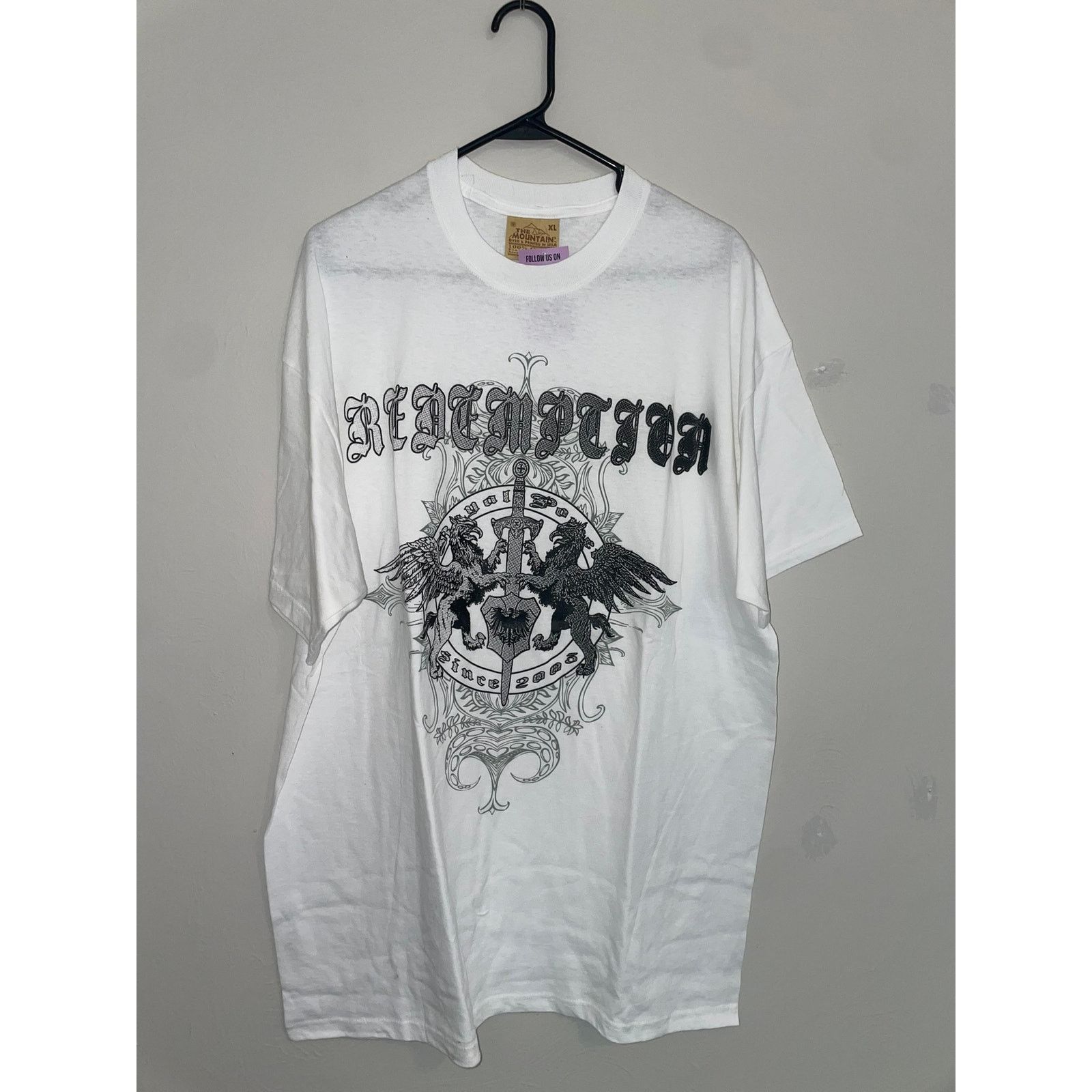 The Mountain Vintage Redemption Shirt Sword Griffin White Graphic Y2K XL Size US XL / EU 56 / 4 - 1 Thumbnail