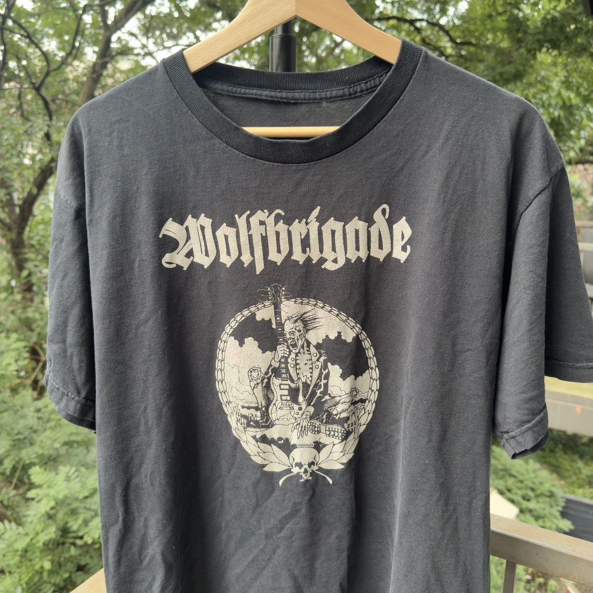 Vintage Wolfbrigade Thrashed Faded Distressed Band Tee ERD Grunge Size US L / EU 52-54 / 3 - 4 Thumbnail