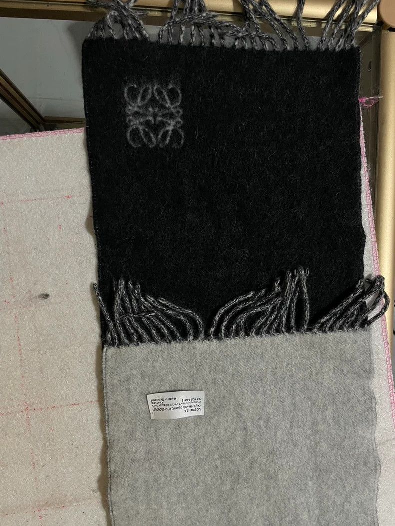 Loewe LOEWE Double color wool scarf Size ONE SIZE - 3 Thumbnail