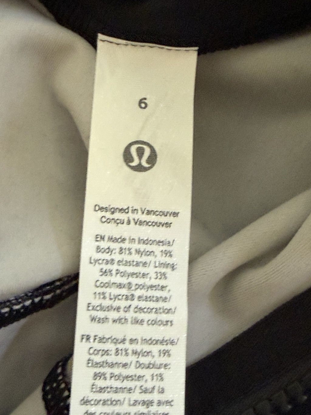 Lululemon LULULEMON DEFINE CROPPED JACKET BLACK HEART DOT WHITE SIZE 6 Size M / US 6-8 / IT 42-44 - 6 Thumbnail