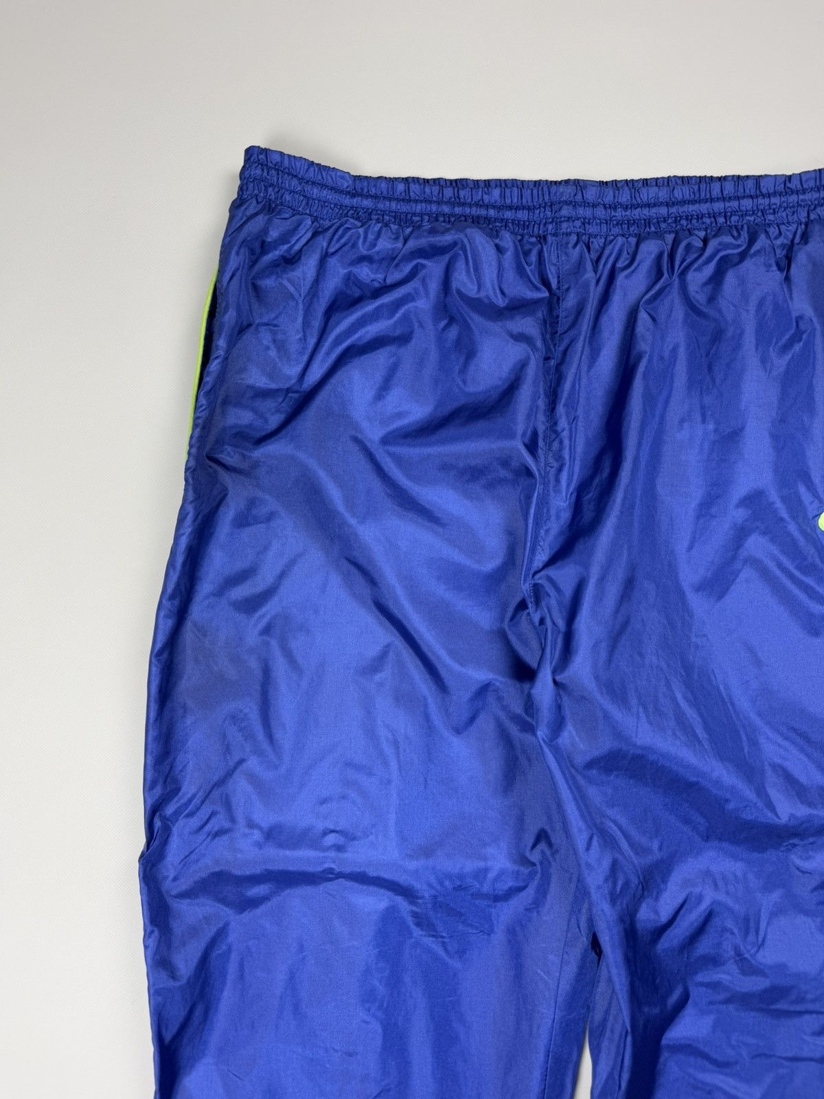 Vintage Nike Vintage Y2K Nylon Track Pants Sweatpants Size 2XL Size US 36 / EU 52 - 8 Thumbnail