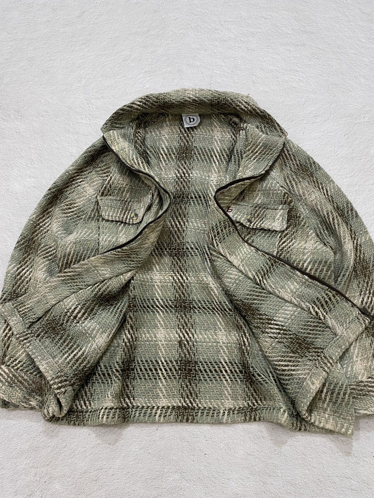 Japanese Brand 2000s Burns Green Textured Zip Jacket Textured woven Fabric Size US L / EU 52-54 / 3 - 6 Thumbnail