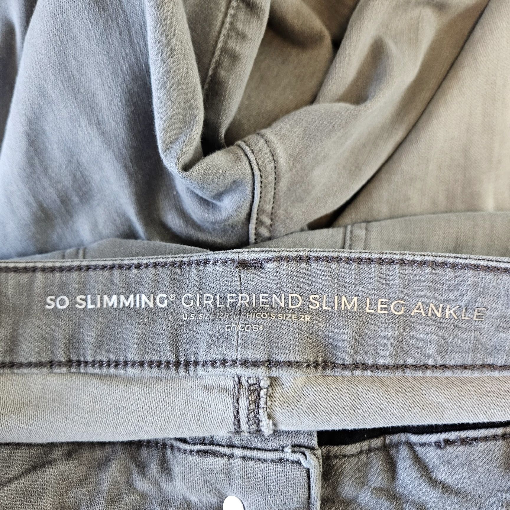 Vintage Chico's Womens Jeans Ankle 12 Gray High Rise Slimming Girlfriend So Slimming Chicos Womens Jeans Size 12 Gray Ankle Size 34" / US 12 / IT 48 - 7 Thumbnail