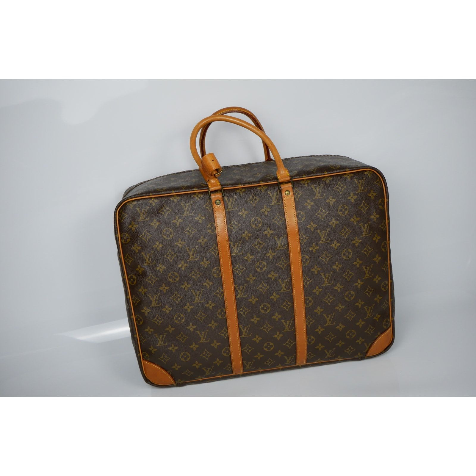 Louis Vuitton Louis Vuitton Monogram Canvas Sirius Soft Suitcase Size ONE SIZE - 4 Thumbnail