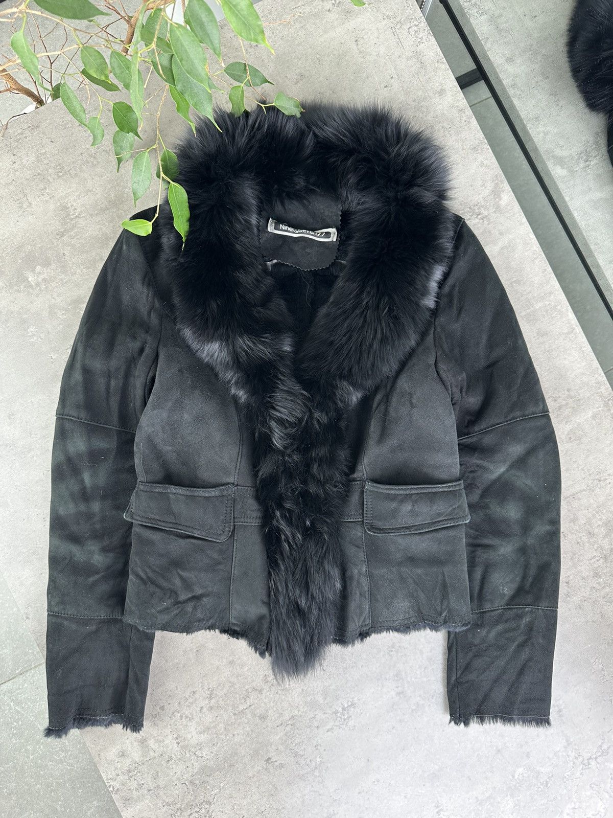 Japanese Brand Vintage Sheepskin Jacket With Fur Size S / US 4 / IT 40 - 1 Thumbnail