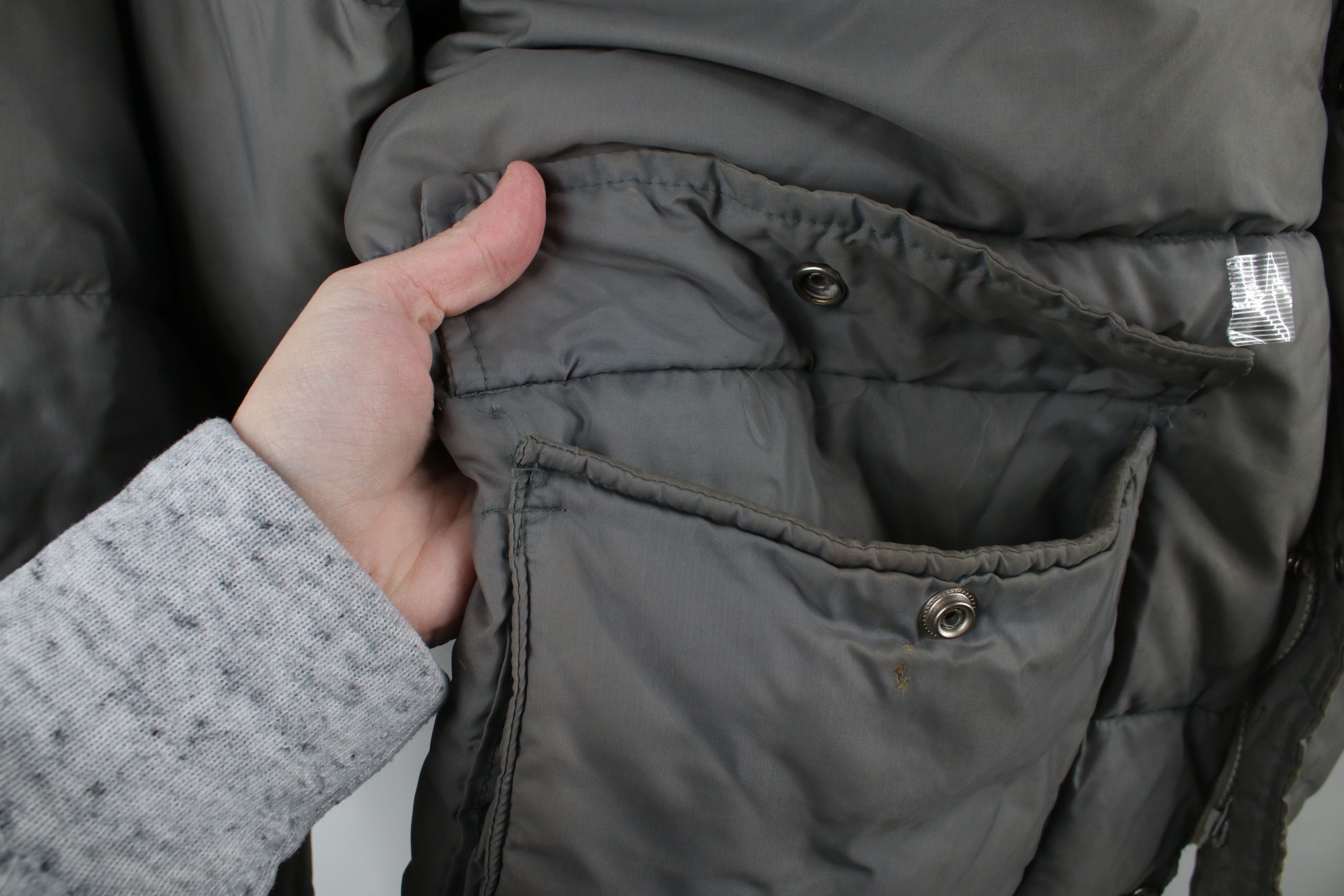Vintage Vintage 70s Streetwear Duck Down Winter Puffer Jacket Gray Size US L / EU 52-54 / 3 - 8 Thumbnail