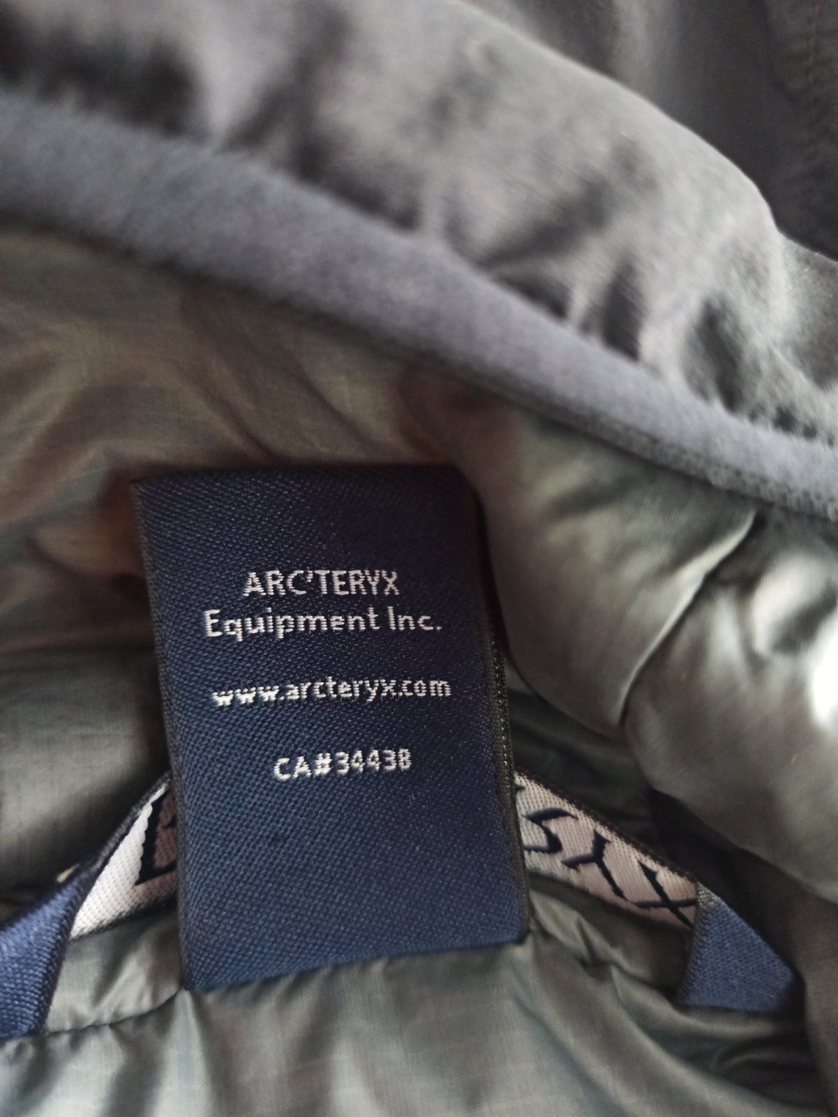 Arc'teryx arcteryx mens jacket CA#34438 size L Size US L / EU 52-54 / 3 - 9 Thumbnail