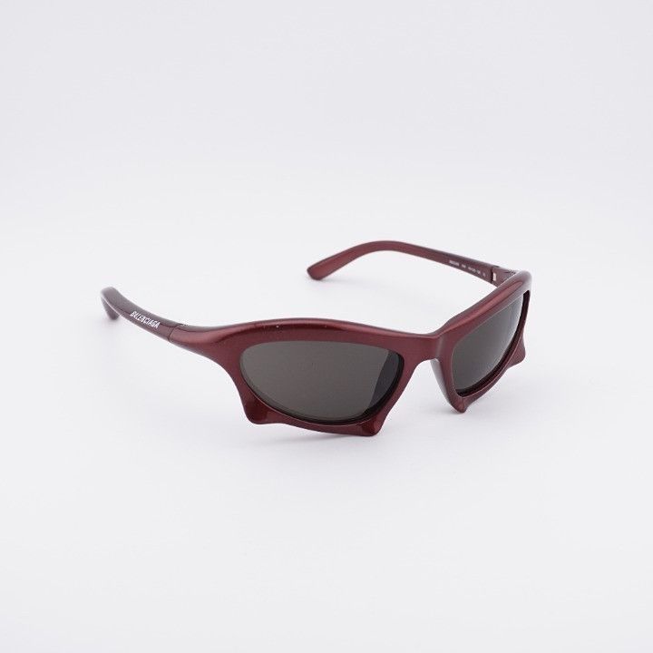 Balenciaga Balenciaga BB0229S 005 Sunglasses Bordeaux Oval  display picture 3