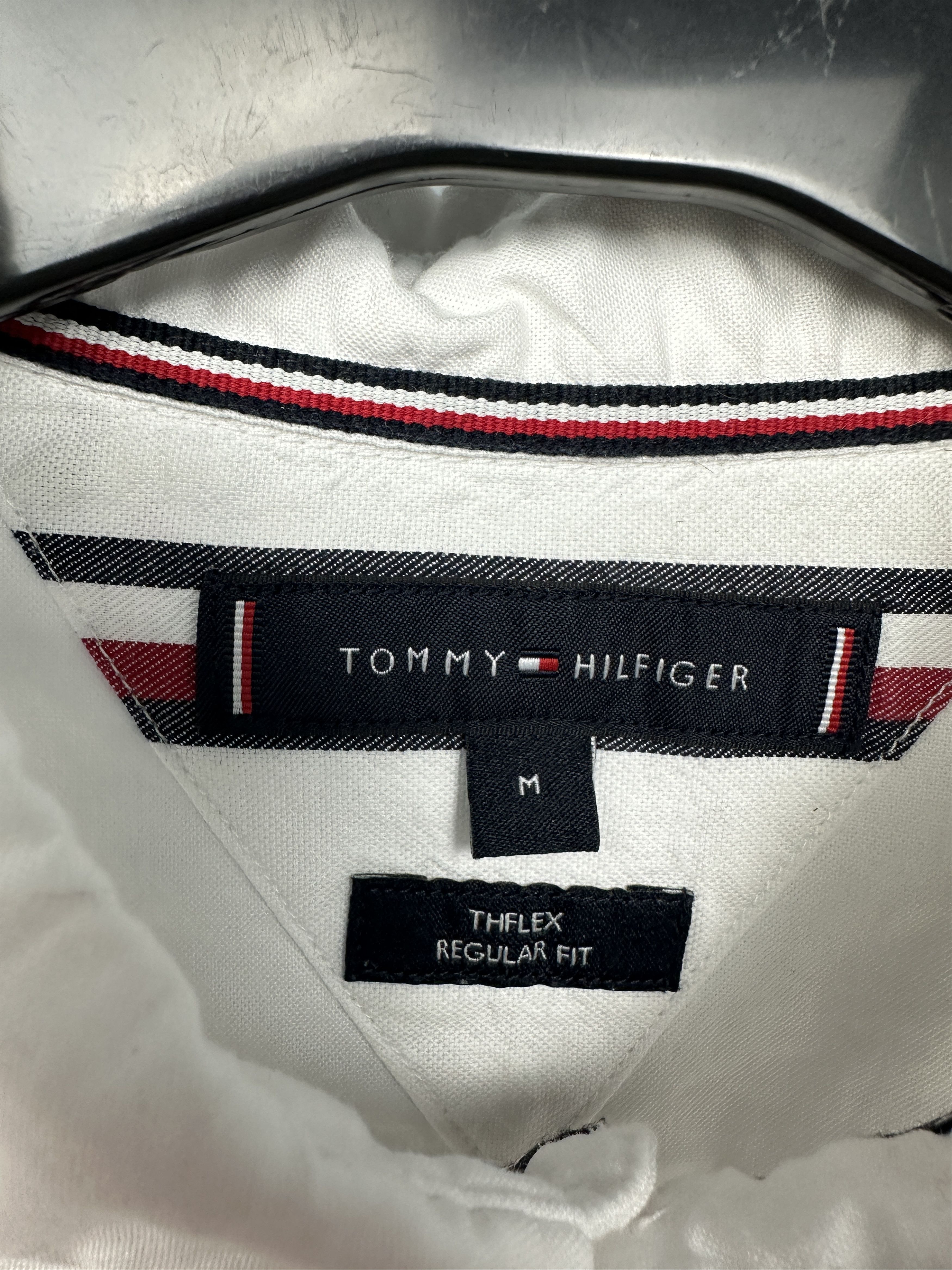 Mercedes-Benz Mercedes Benz Tommy Hilfiger Mens White Shirt Size US M / EU 48-50 / 2 - 5 Thumbnail