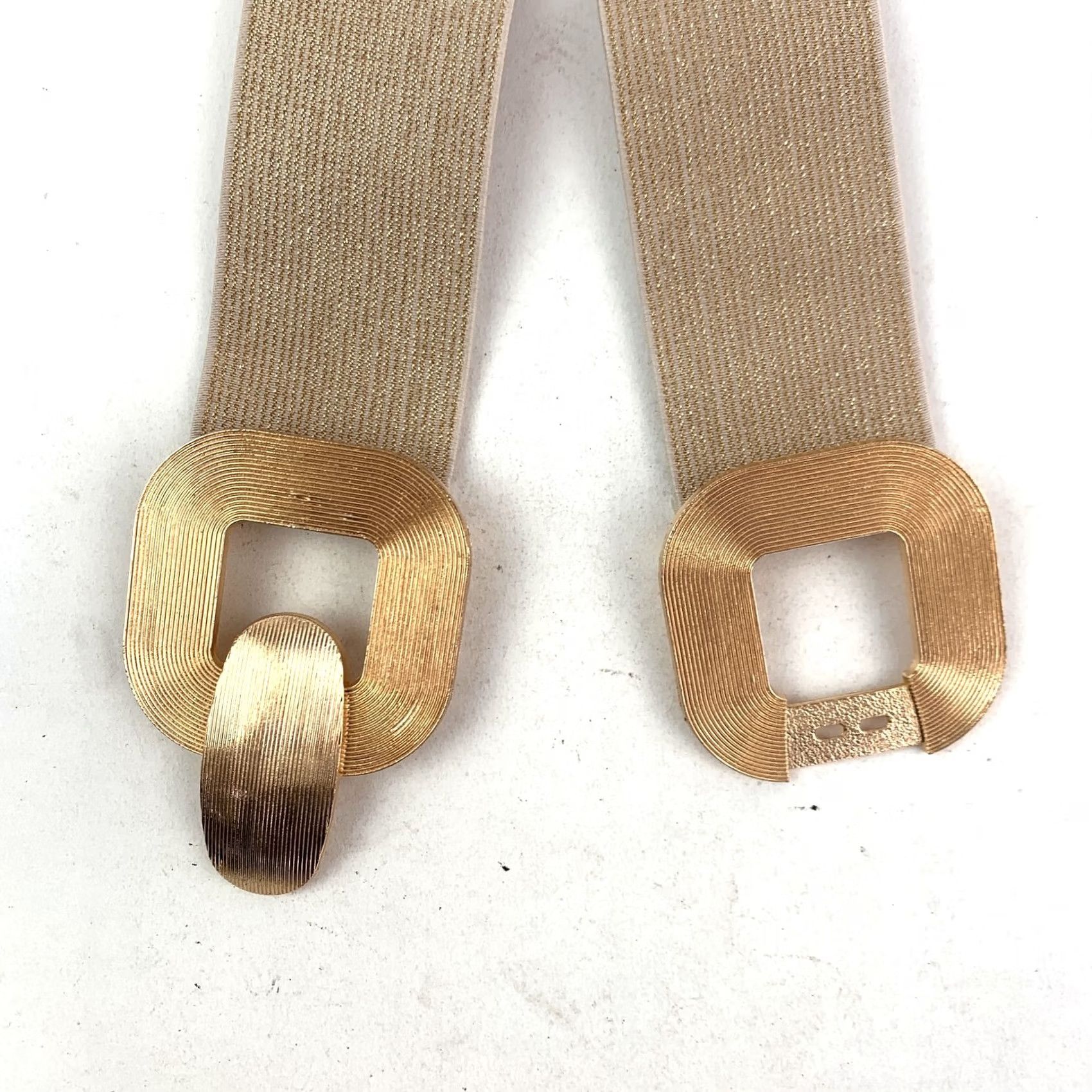 Vintage VINTAGE Buckle Elastic Stretch Belt Gold Tone Shimmer Metallic 42" Glam Disco Womens Size ONE SIZE - 2 Thumbnail