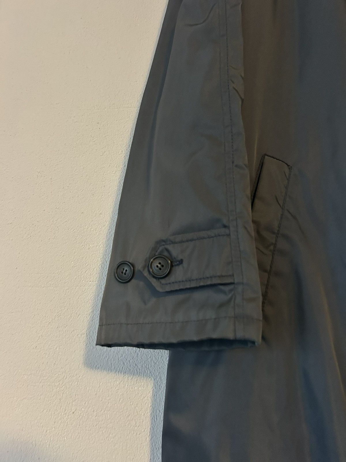 Prada Prada Milano Herringbone Lined Gray Nylon Raincoat - Size M Size US M / EU 48-50 / 2 - 5 Thumbnail