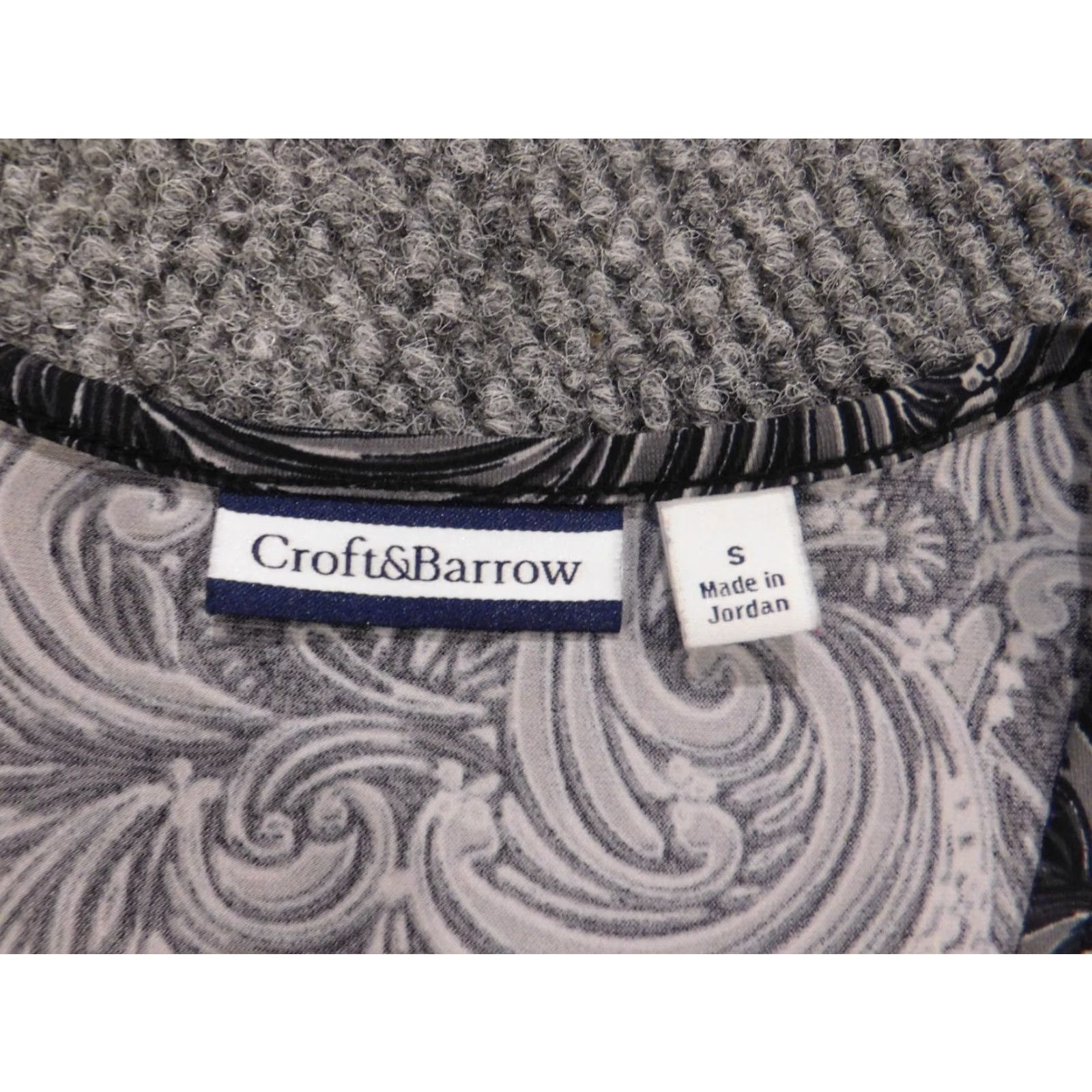 Croft & Barrow Croft & Barrow Blouse Shirt Womens Small Black Crew Neck Pullover Stretch Regular Polyester Spandex Rayon Casual Size S / US 4 / IT 40 - 4 Thumbnail