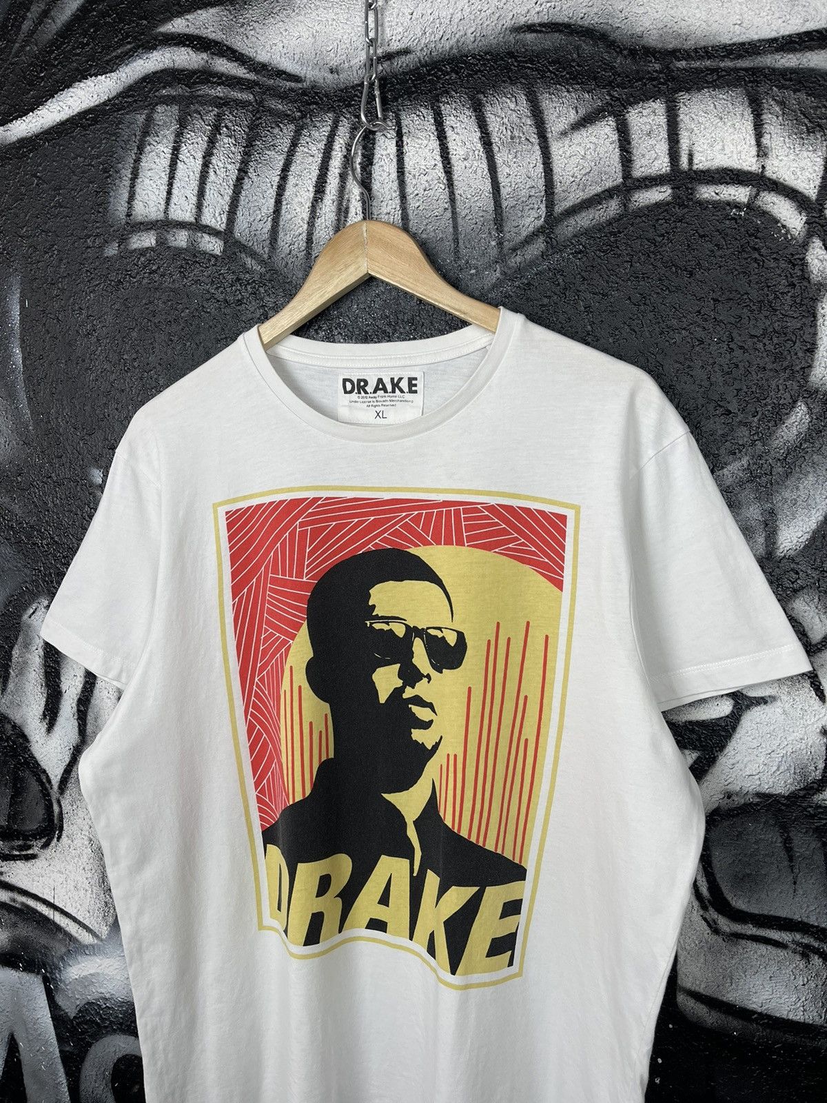 Other Drake Big Logo Rap T-Shirt Men’s Size XL Size US XL / EU 56 / 4 - 3 Thumbnail