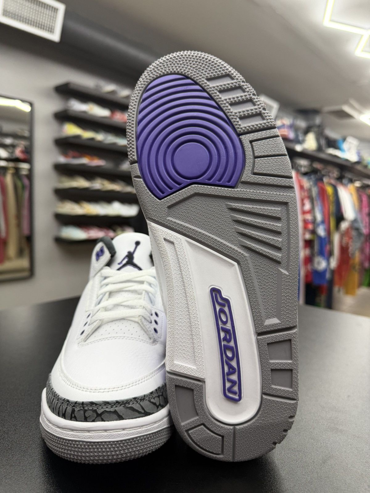 Jordan Brand Size 8 - Jordan 3 Retro Dark Iris Size US 8 / EU 41 - 8 Thumbnail
