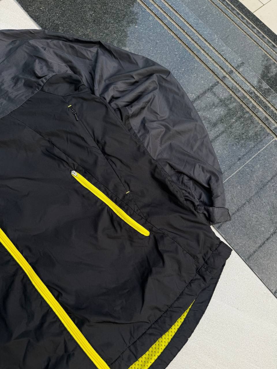 Nike 00s Nike Swoosh Vintage Y2K Hooded Windbreaker Retro Jacket Size US L / EU 52-54 / 3 - 4 Thumbnail