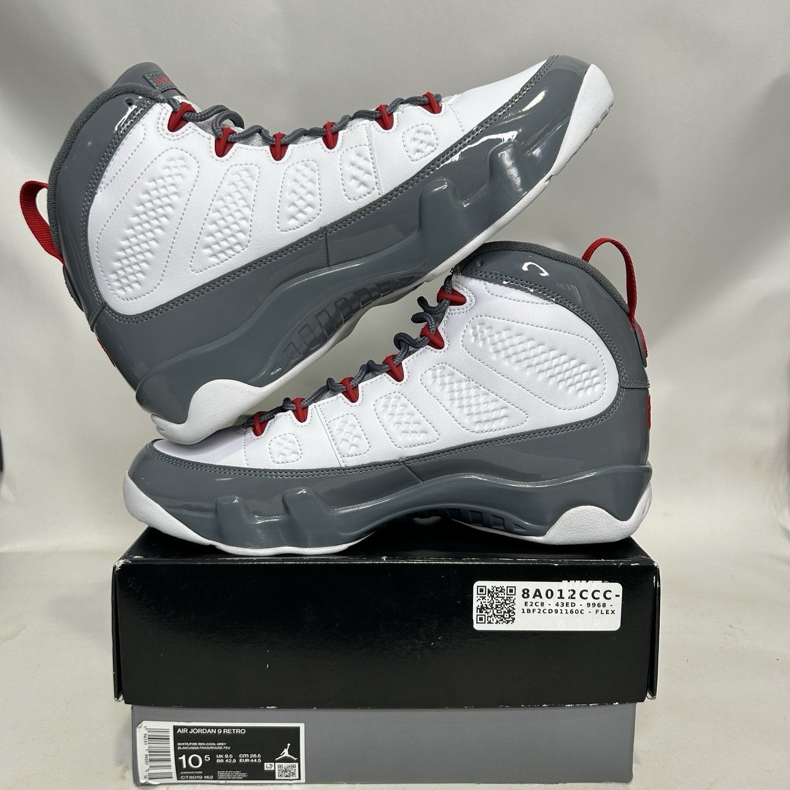 Jordan Brand Nike Air Jordan 9 Retro OG “Fire Red” Size US 10.5 / EU 43-44 - 3 Thumbnail