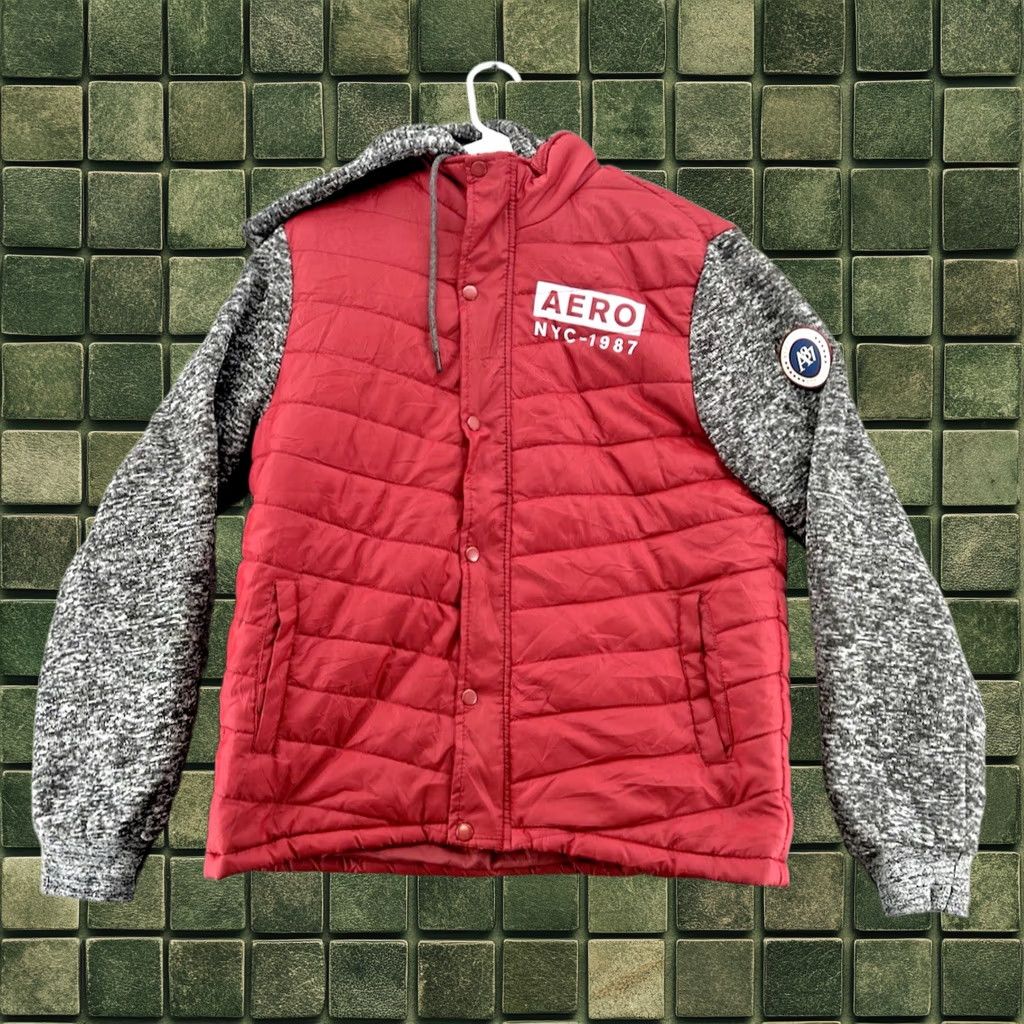 Vintage Aeropostale Men's Puffer Jacket Large Red Fleece Zip Hooded Outdoor Winter Size US L / EU 52-54 / 3 - 1 Thumbnail