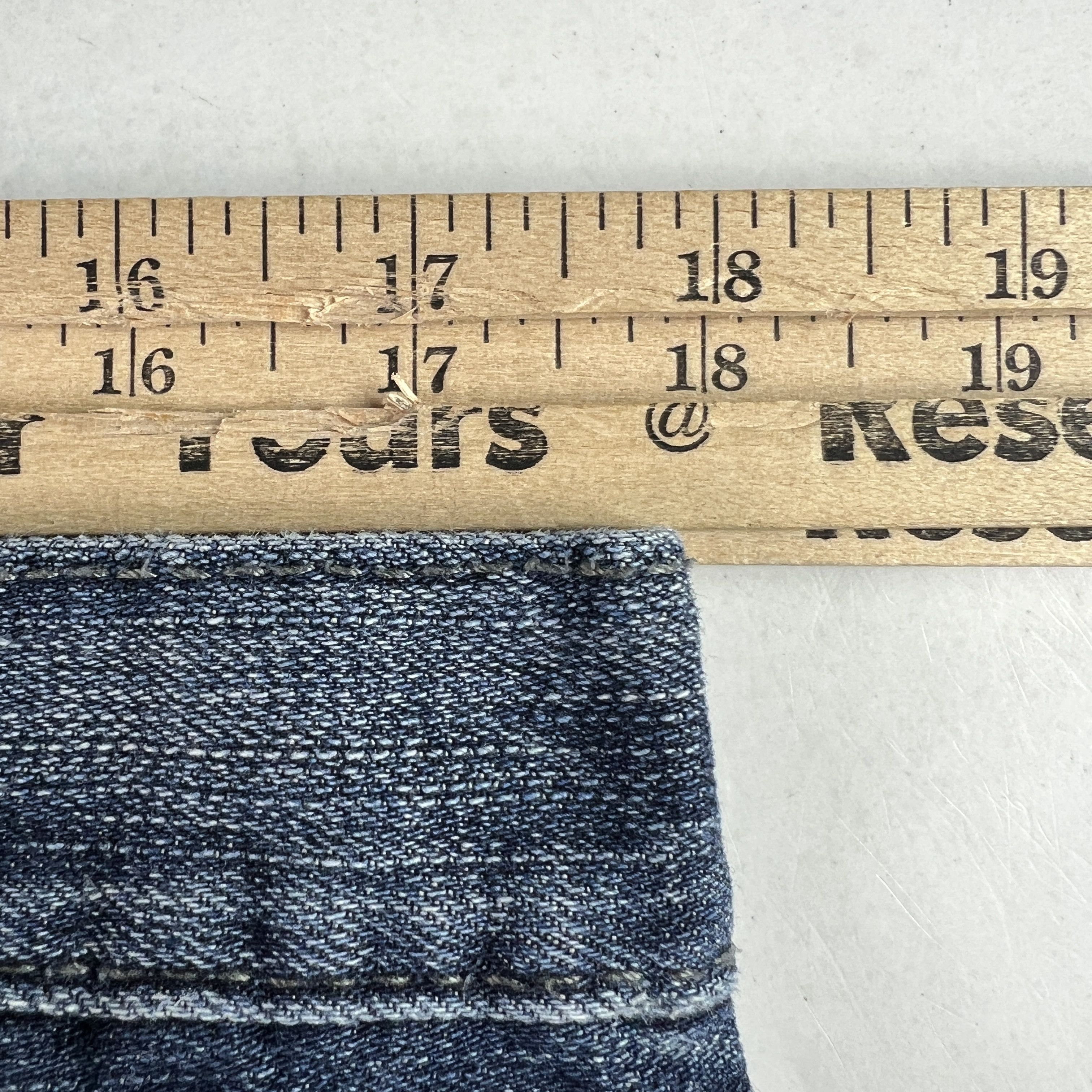BKE BKE Jeans Long Derek Straight Leg Blue Faded Stretch Denim Size US 35 - 20 Thumbnail