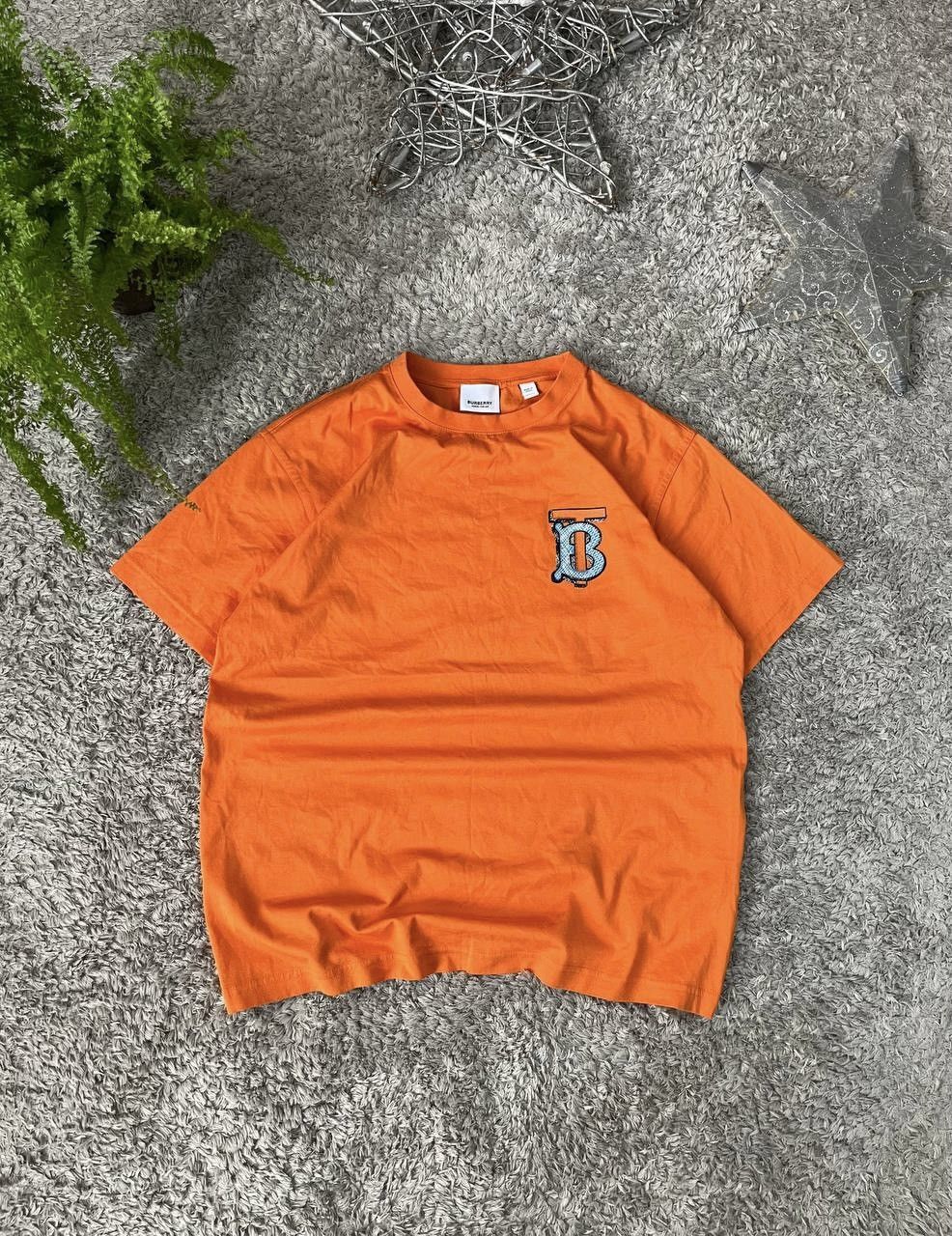 Burberry Burberry T-Shirt Luxury Big Logo Rare Vintage Size US S / EU 44-46 / 1 - 1 Thumbnail