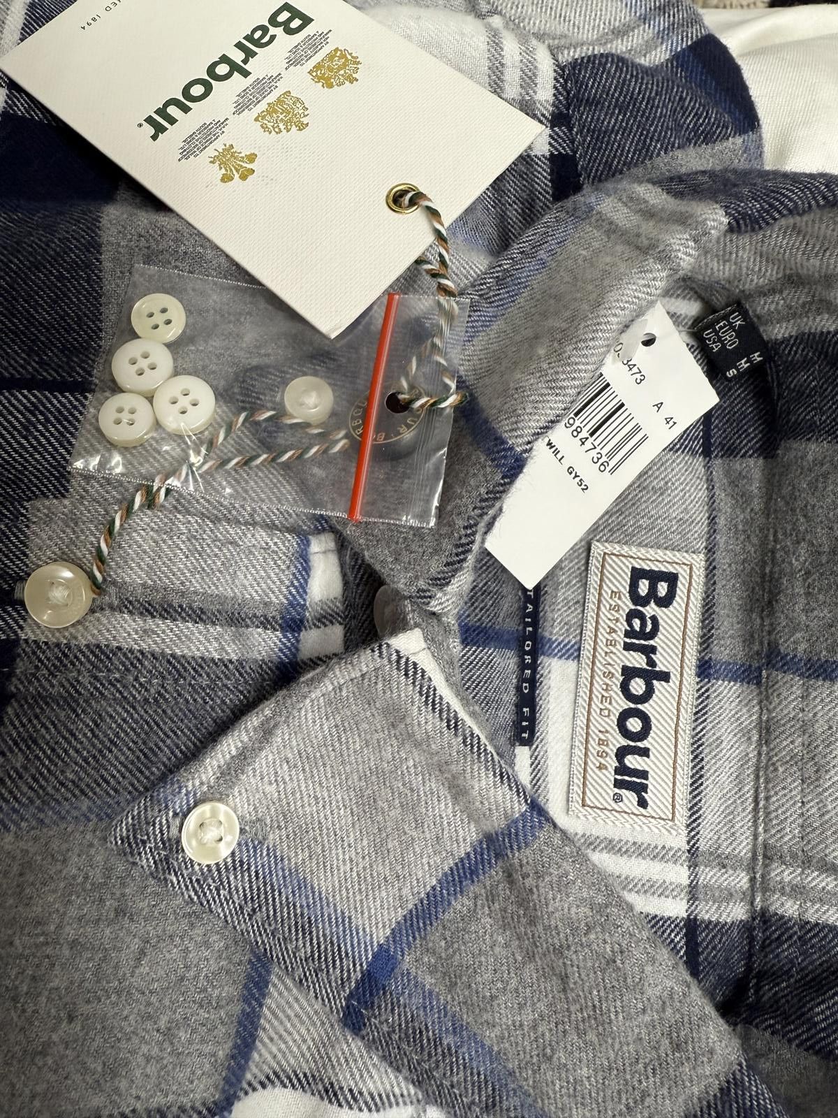 Barbour Barbour Men's Blue and Grey Check Button-Up Shirt Size US M / EU 48-50 / 2 - 2 Thumbnail