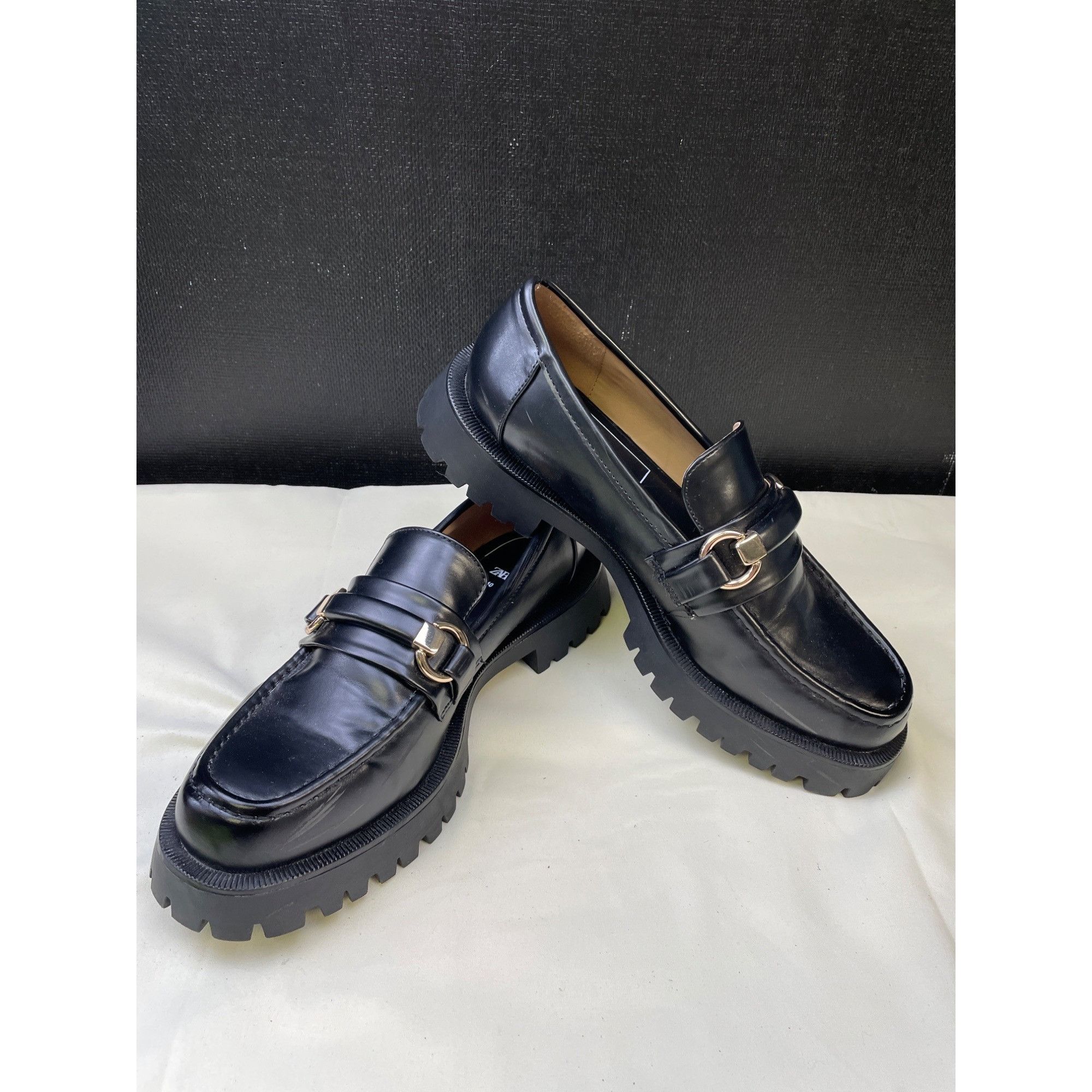 Zara Zara Women's Black Chunky Heel Shoes/ Loafers Size 10 SKU 56 Size US 10 / IT 40 - 1 Thumbnail