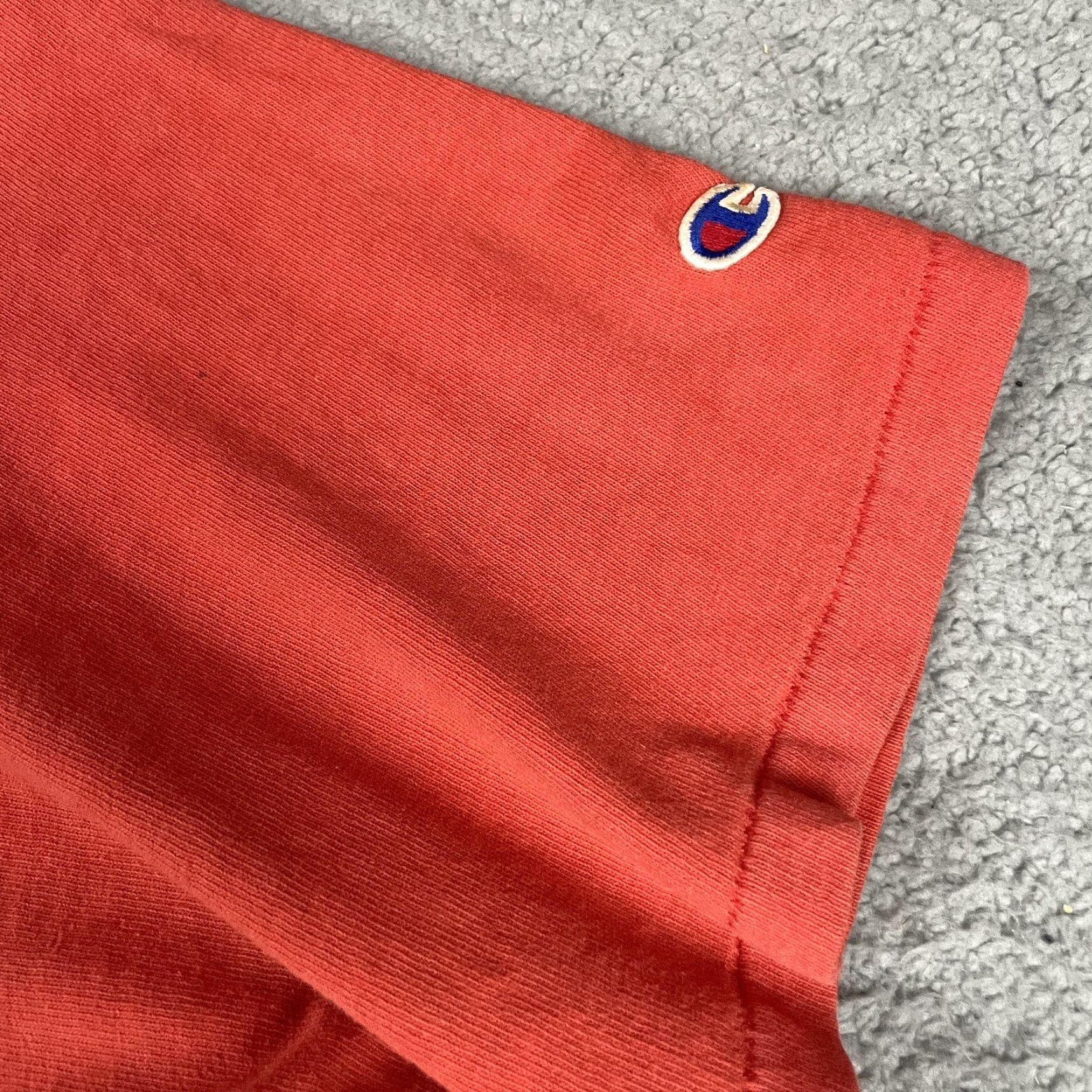 Champion VINTAGE Champion Shirt Adult XL Pink 90s Distressed Logo USA Mens T-Shirt Size US XL / EU 56 / 4 - 5 Thumbnail