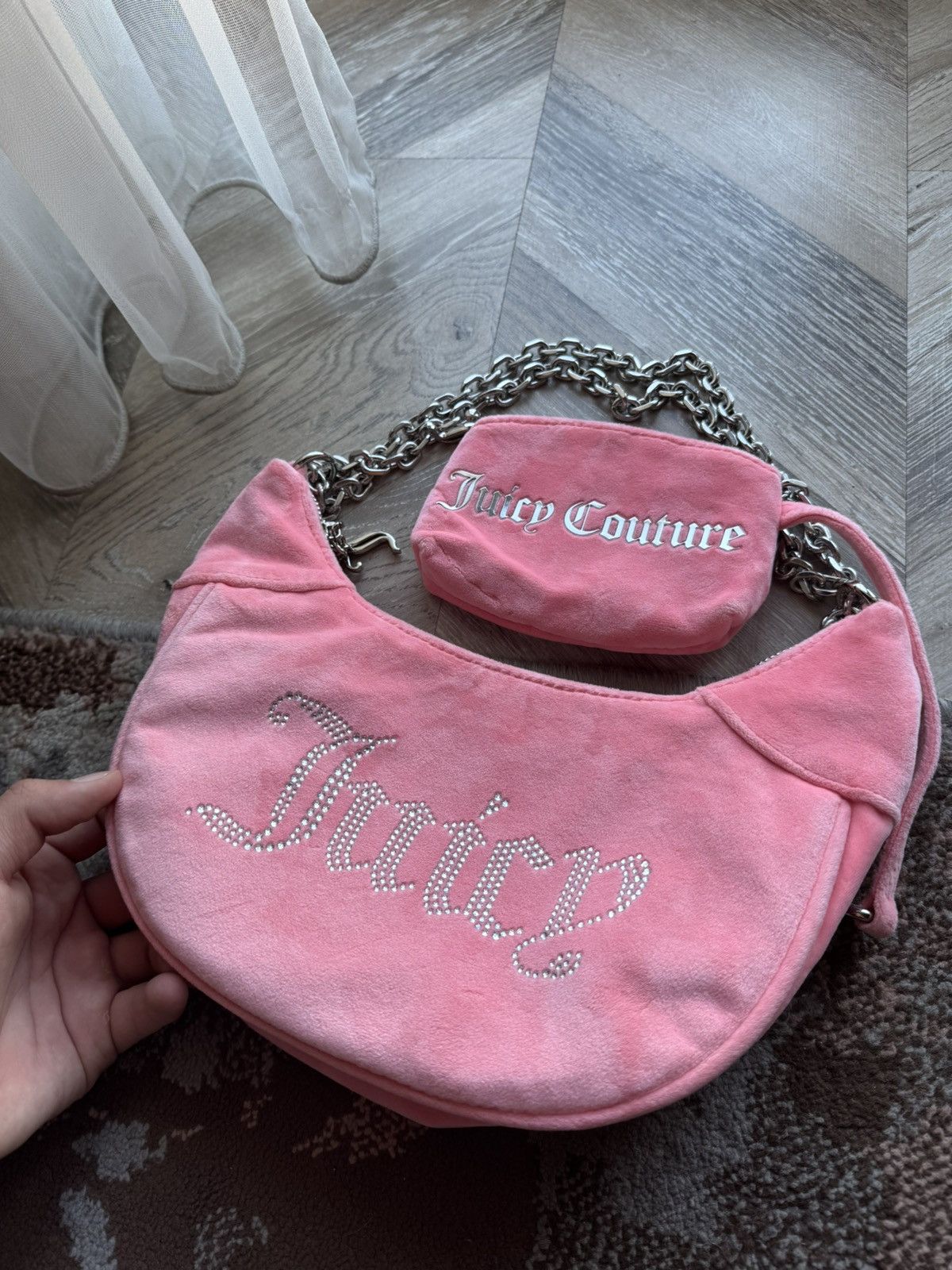 Juicy Couture Juicy Coutre Velour Big logo Pink Y2K shoulder bag Size ONE SIZE - 4 Thumbnail