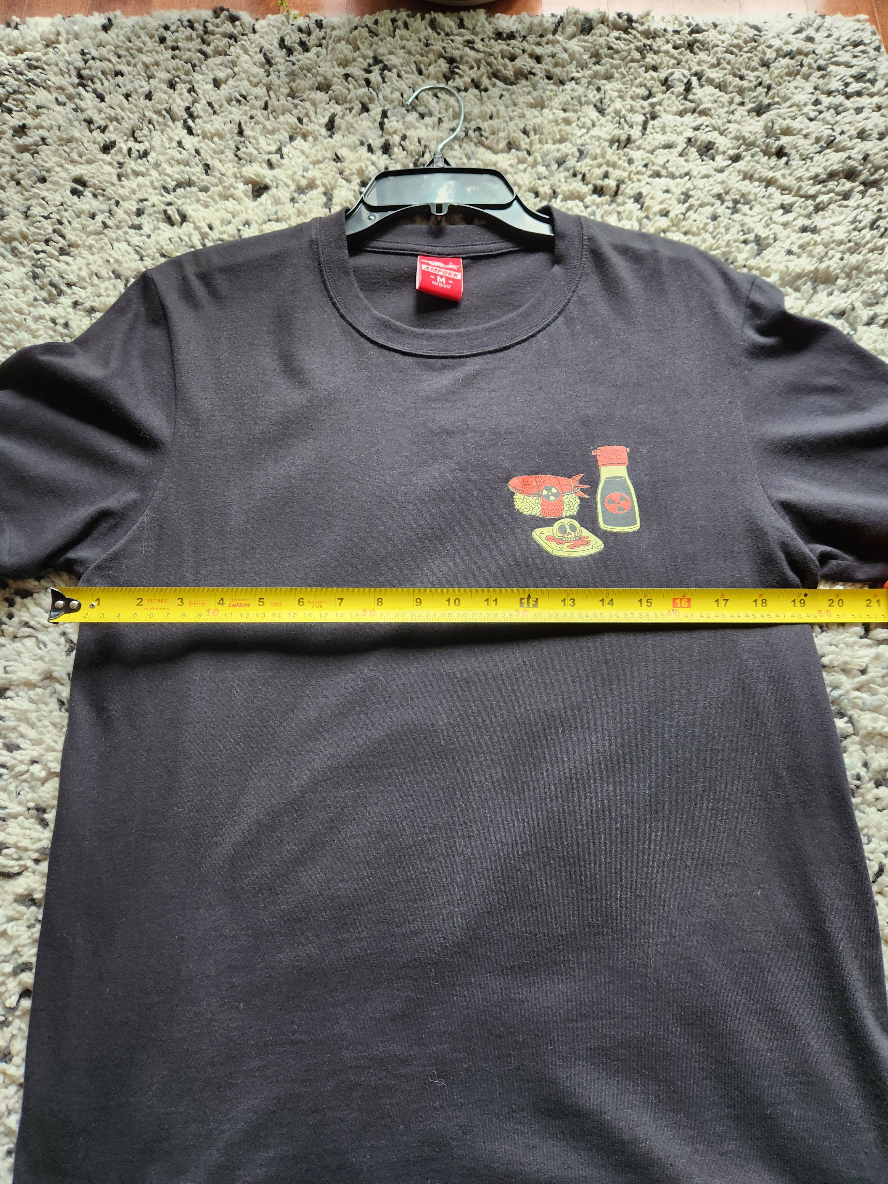 Other Heavyweight North Korea Tee Size US M / EU 48-50 / 2 - 7 Thumbnail