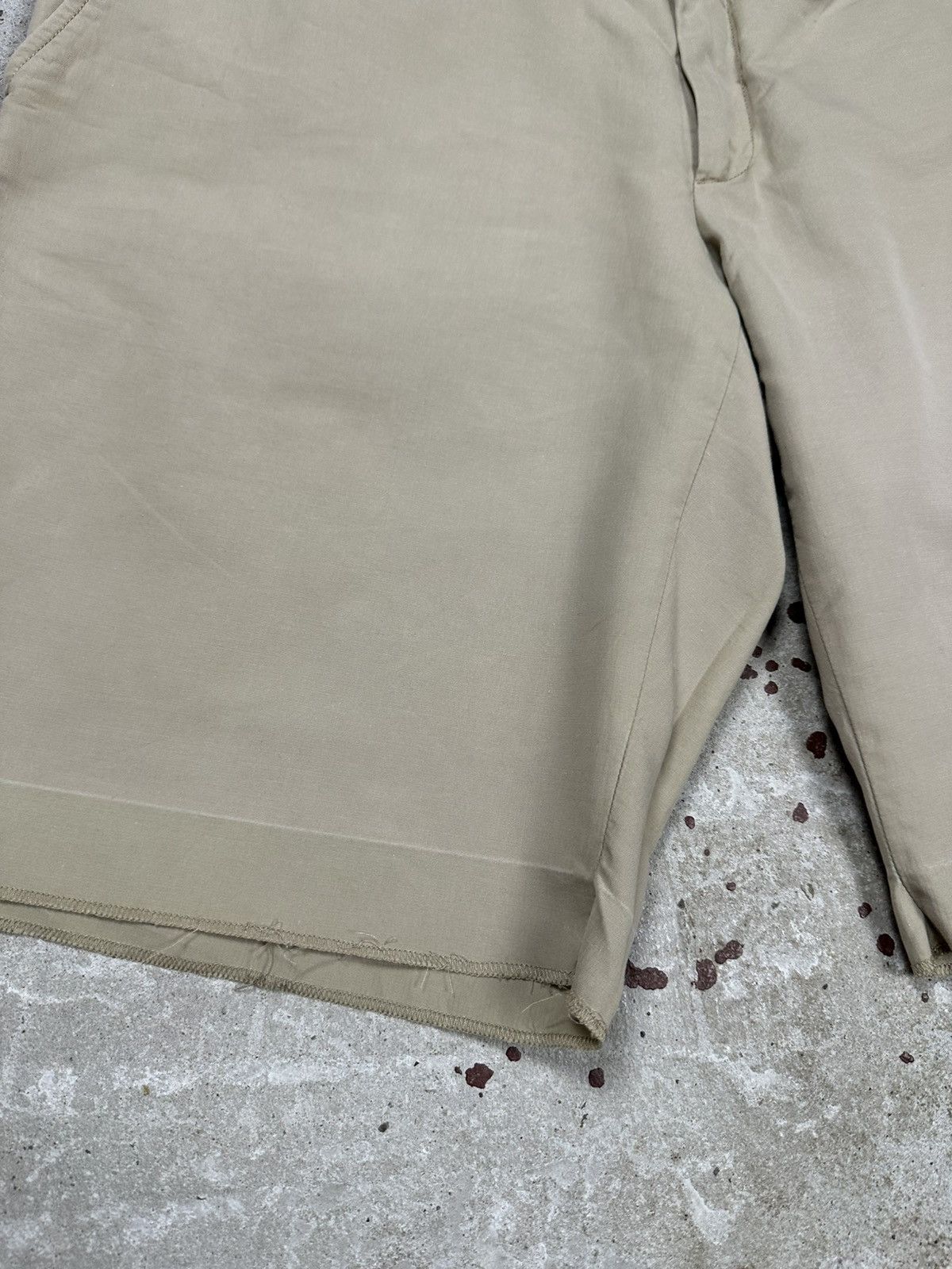 Prada Prada 2015 Beige Casual Chino Shorts Size US 36 / EU 52 - 5 Thumbnail