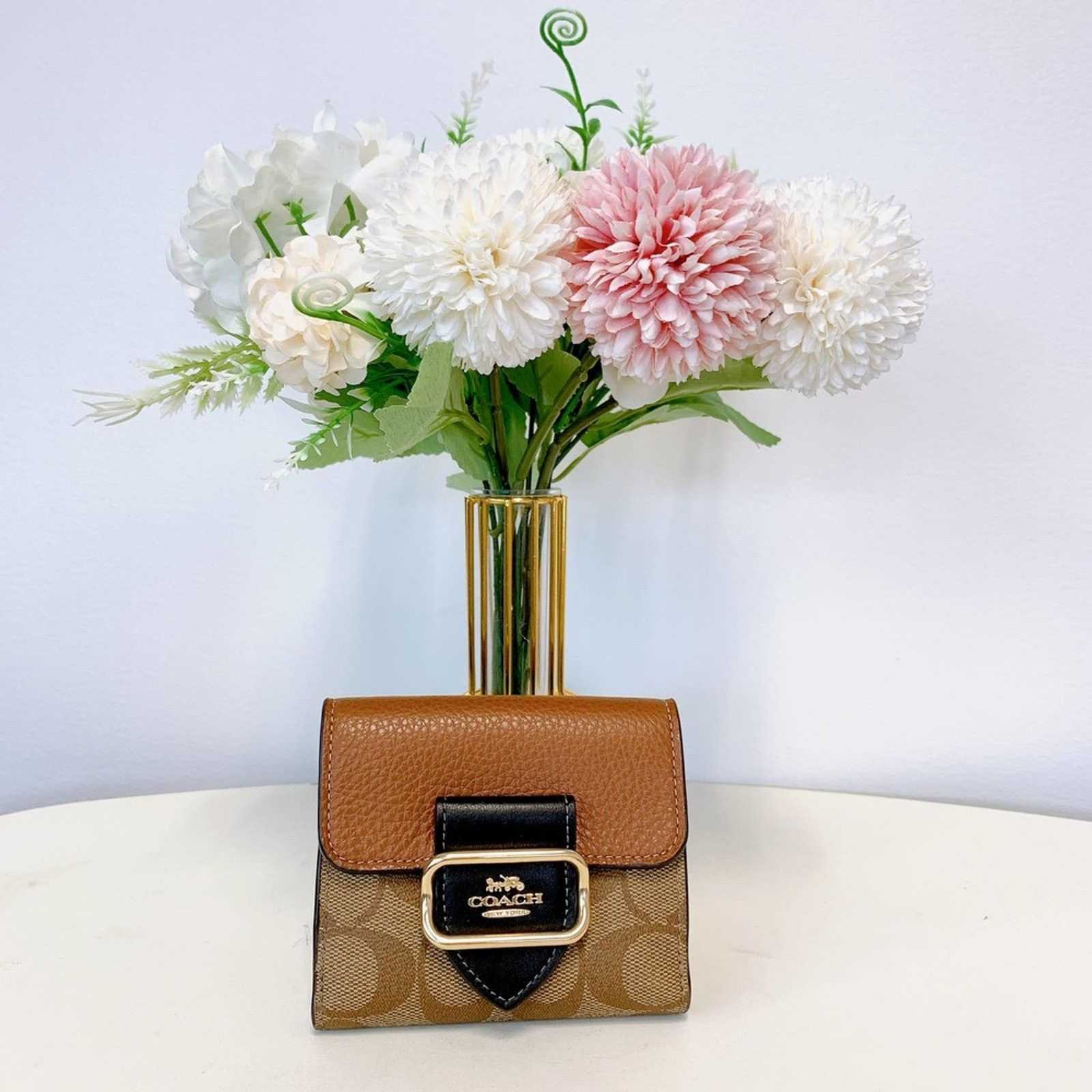 Coach Coach CF472 Small Morgan Wallet In Colorblock Signature Size ONE SIZE - 1 Thumbnail